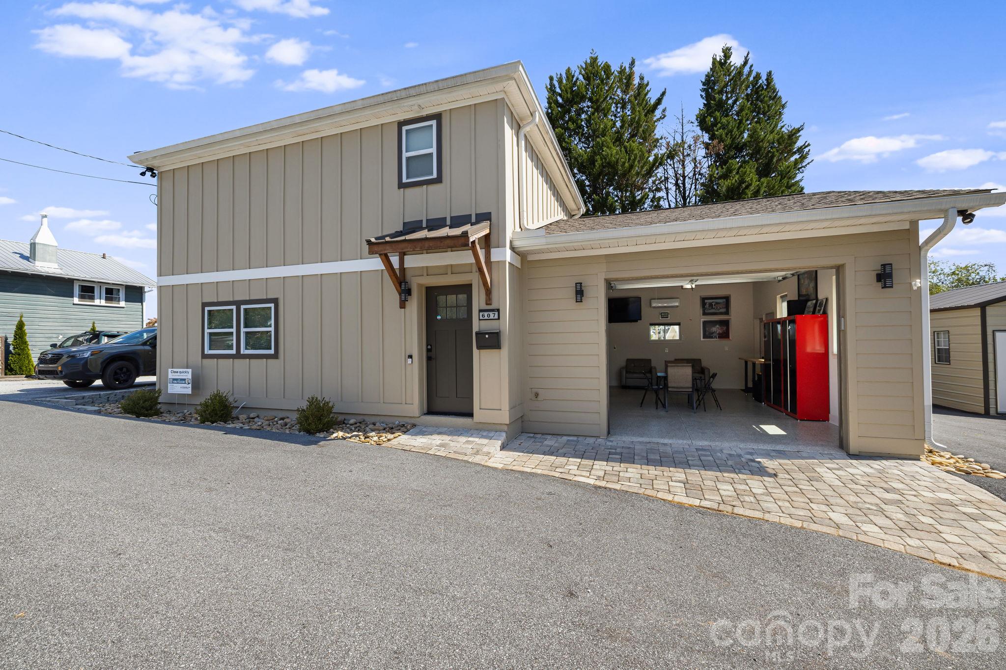 Duplex at 607 Kanuga Road, Hendersonville, photo 40 of 45