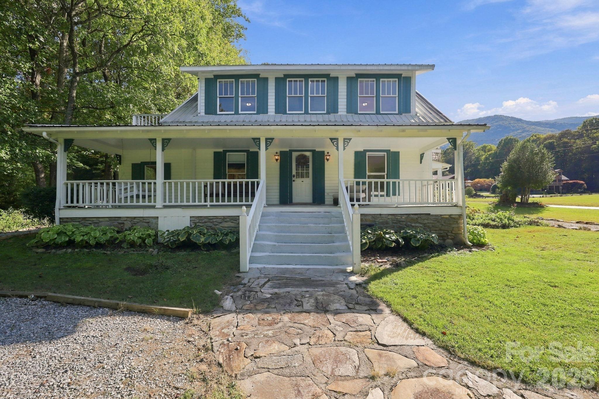 Single Family Residence at 125 Timberline Drive, Maggie Valley, photo 3 of 48