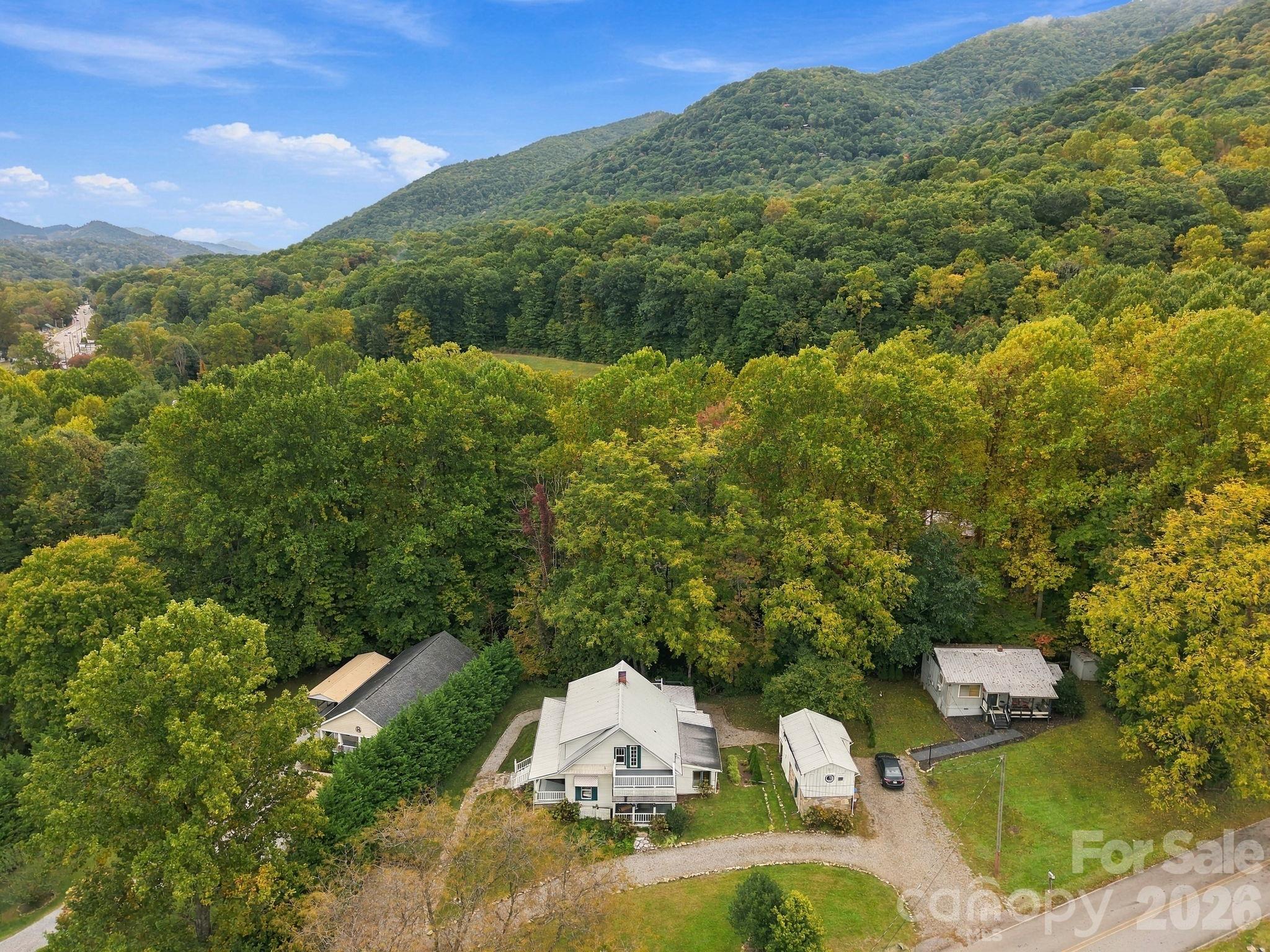 Single Family Residence at 125 Timberline Drive, Maggie Valley, photo 6 of 48