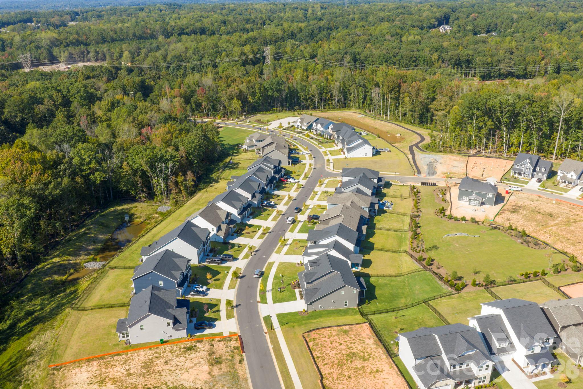 Single Family Residence at 2023 Waxhaw Crossing Drive, Waxhaw, photo 37 of 46