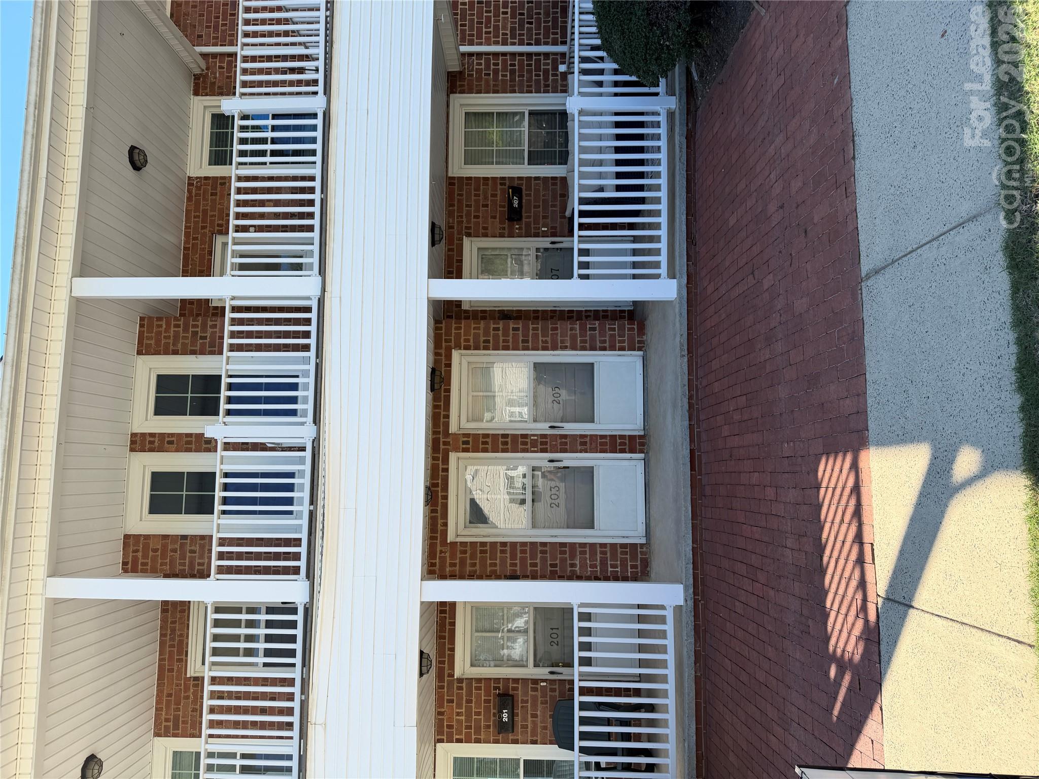 203 G Street W