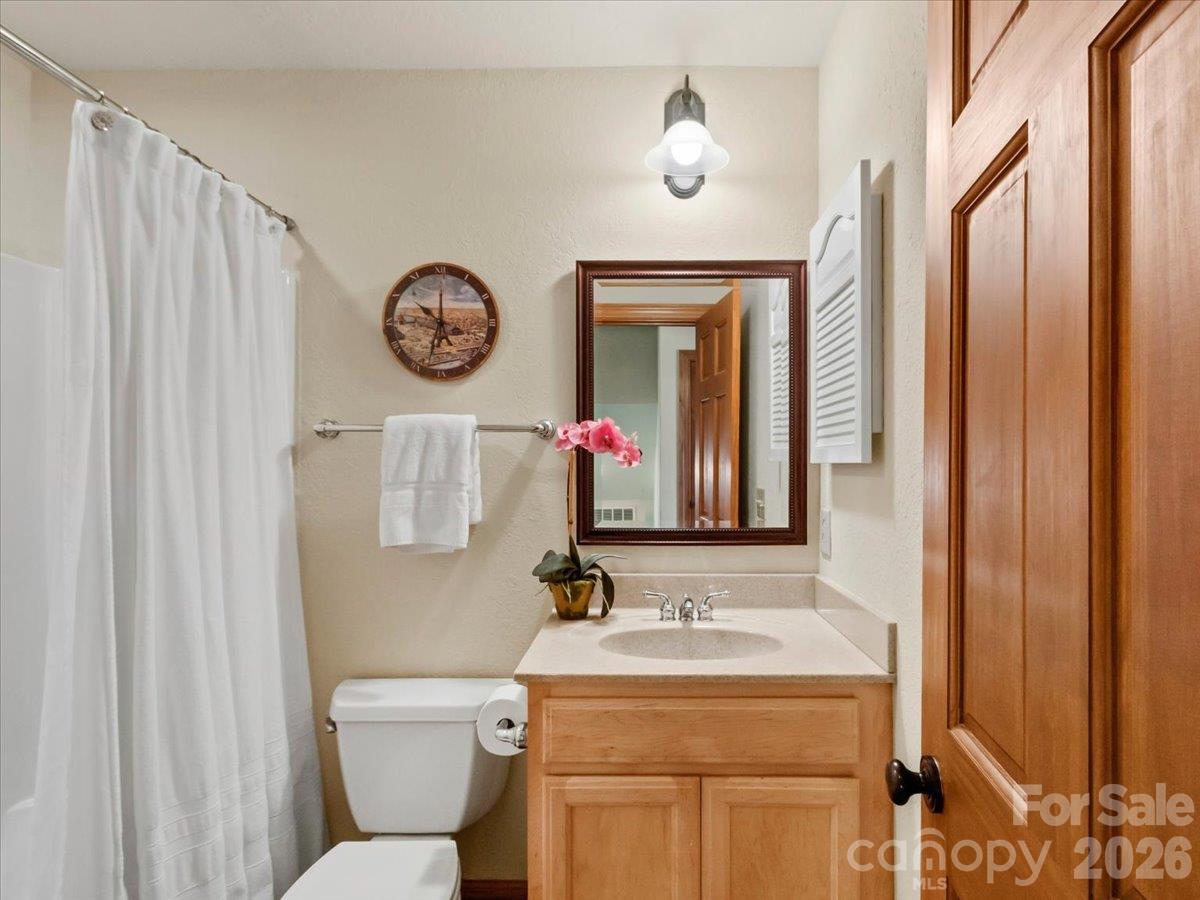 Condominium at 81 Creekside Way, Burnsville, photo 30 of 40