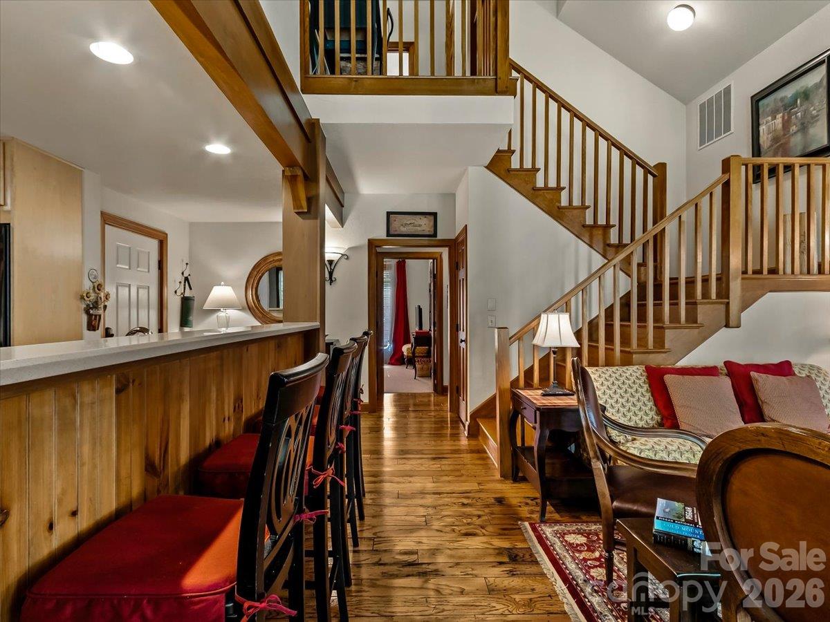 Condominium at 81 Creekside Way, Burnsville, photo 35 of 40