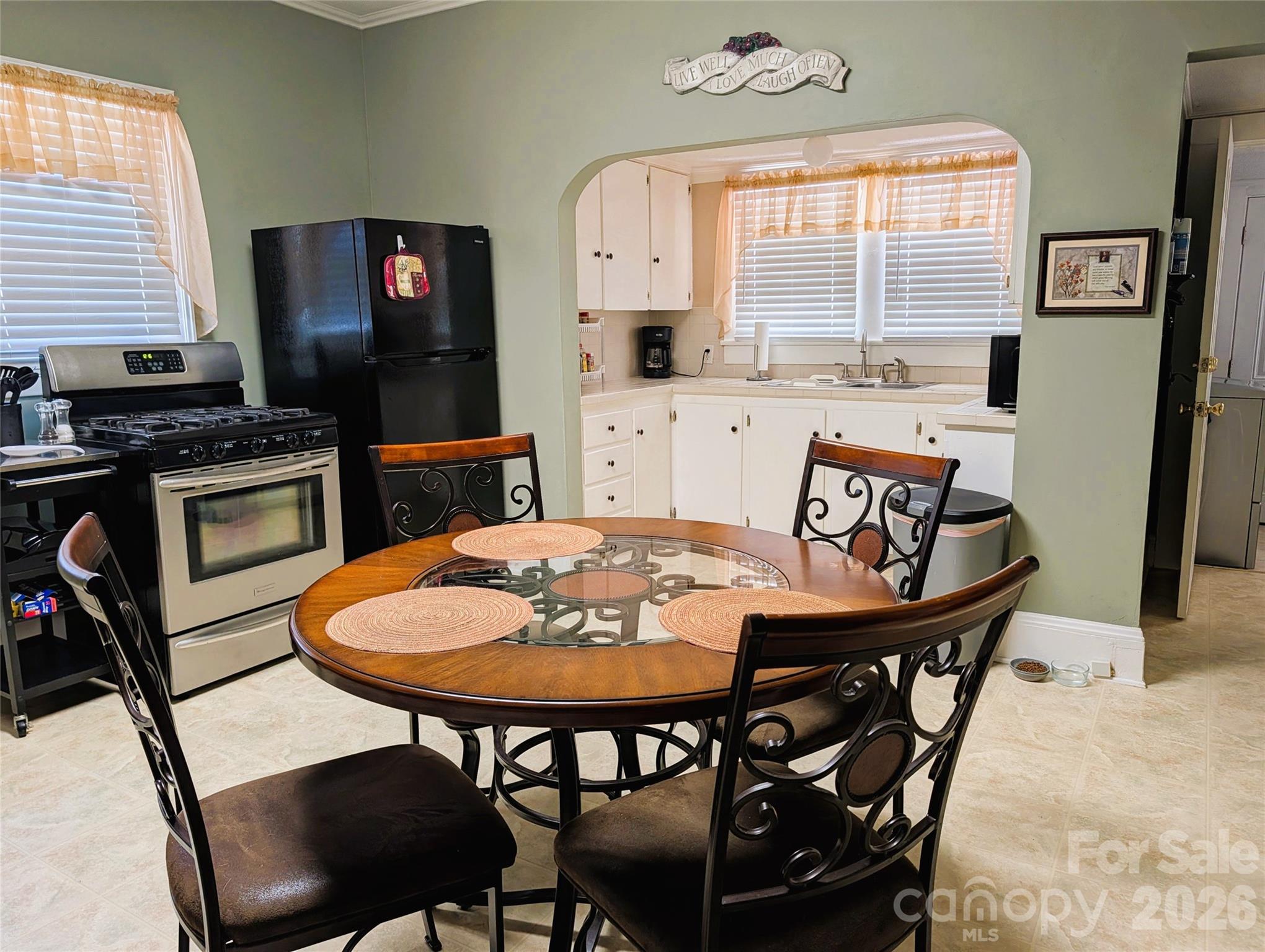 Single Family Residence at 507 E 10th Street, Kannapolis, photo 7 of 17