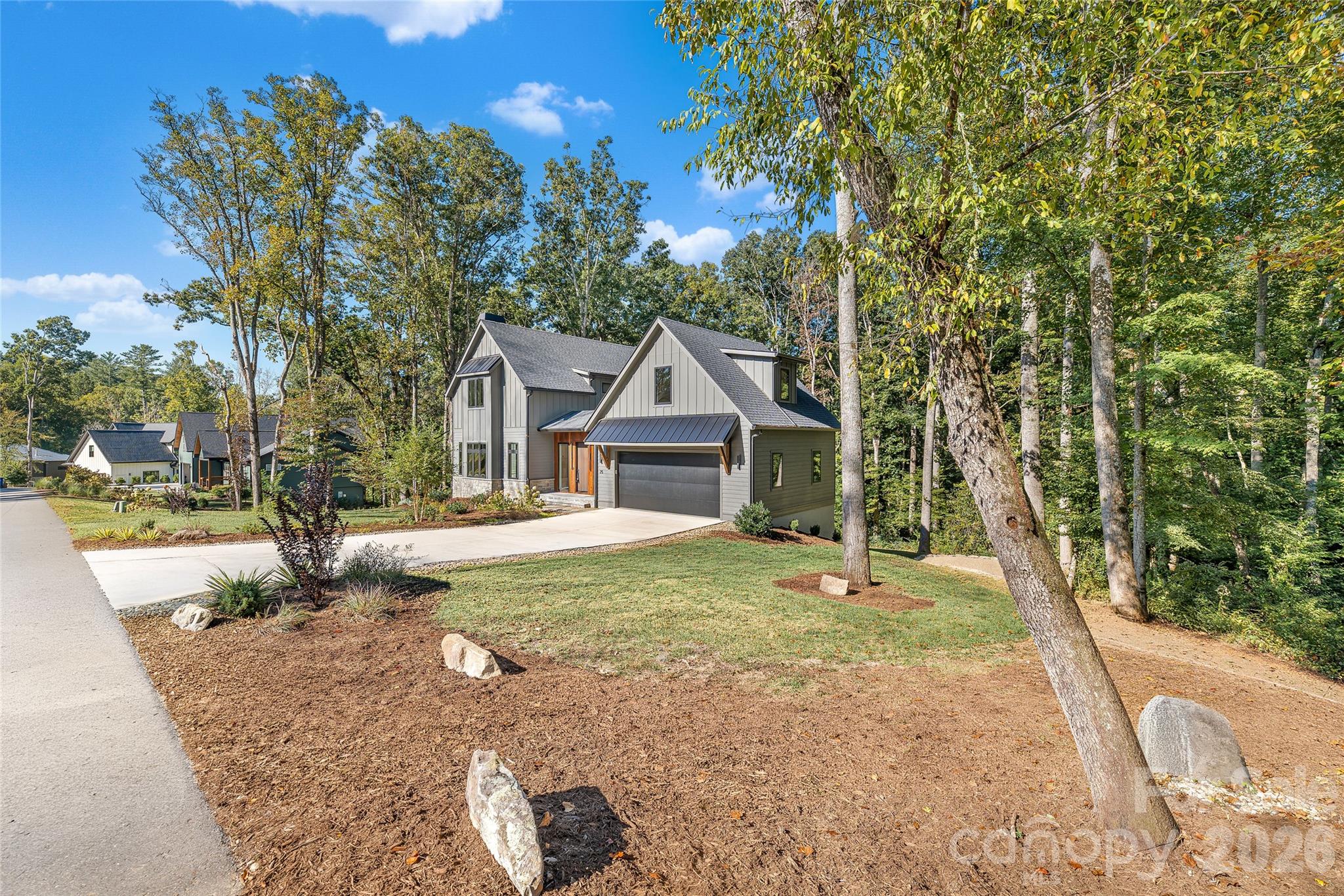 Beautiful Landscaping in a Beautiful Community - 25 Ted Linn Drive, Fairview