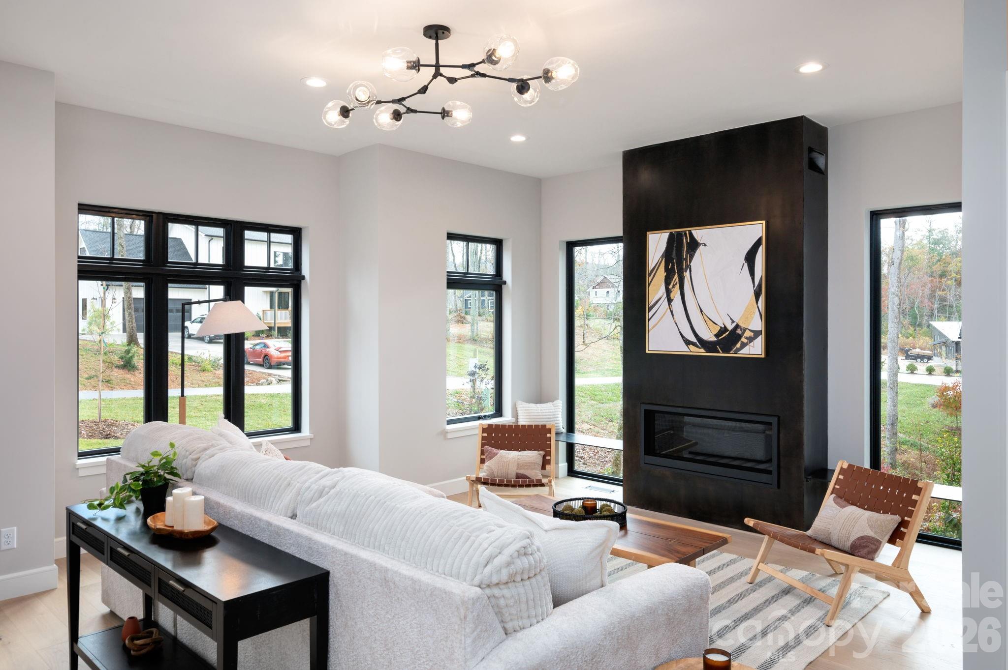Gorgeous Living Space with Bountiful Natural Light - 25 Ted Linn Drive, Fairview