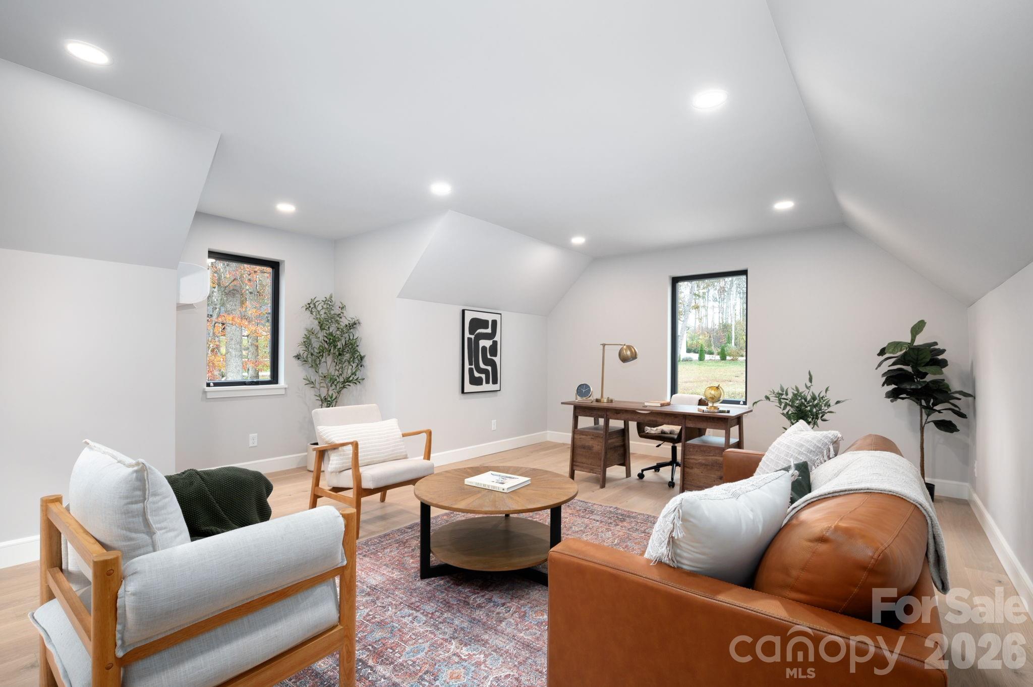 Incredible Bonus Space, Perfect for an Office or Additional Gathering Space - 25 Ted Linn Drive, Fairview