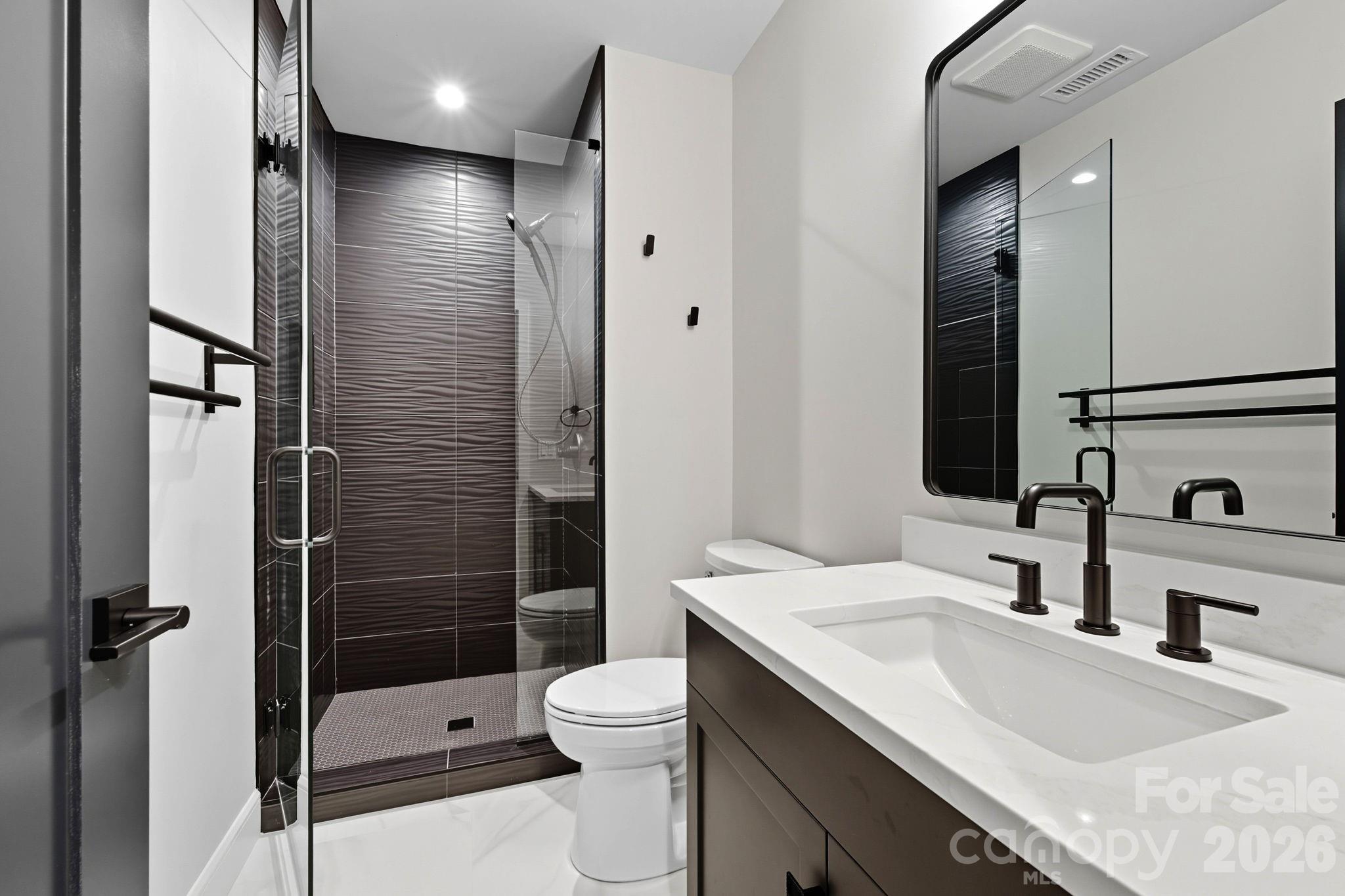 Lower Level Full Bathroom - 25 Ted Linn Drive, Fairview