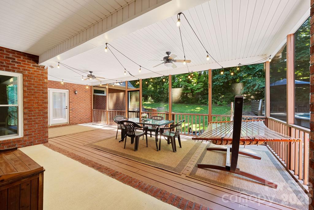 Single Family Residence at 10846 Tyler Brook Lane, Mint Hill, photo 4 of 32
