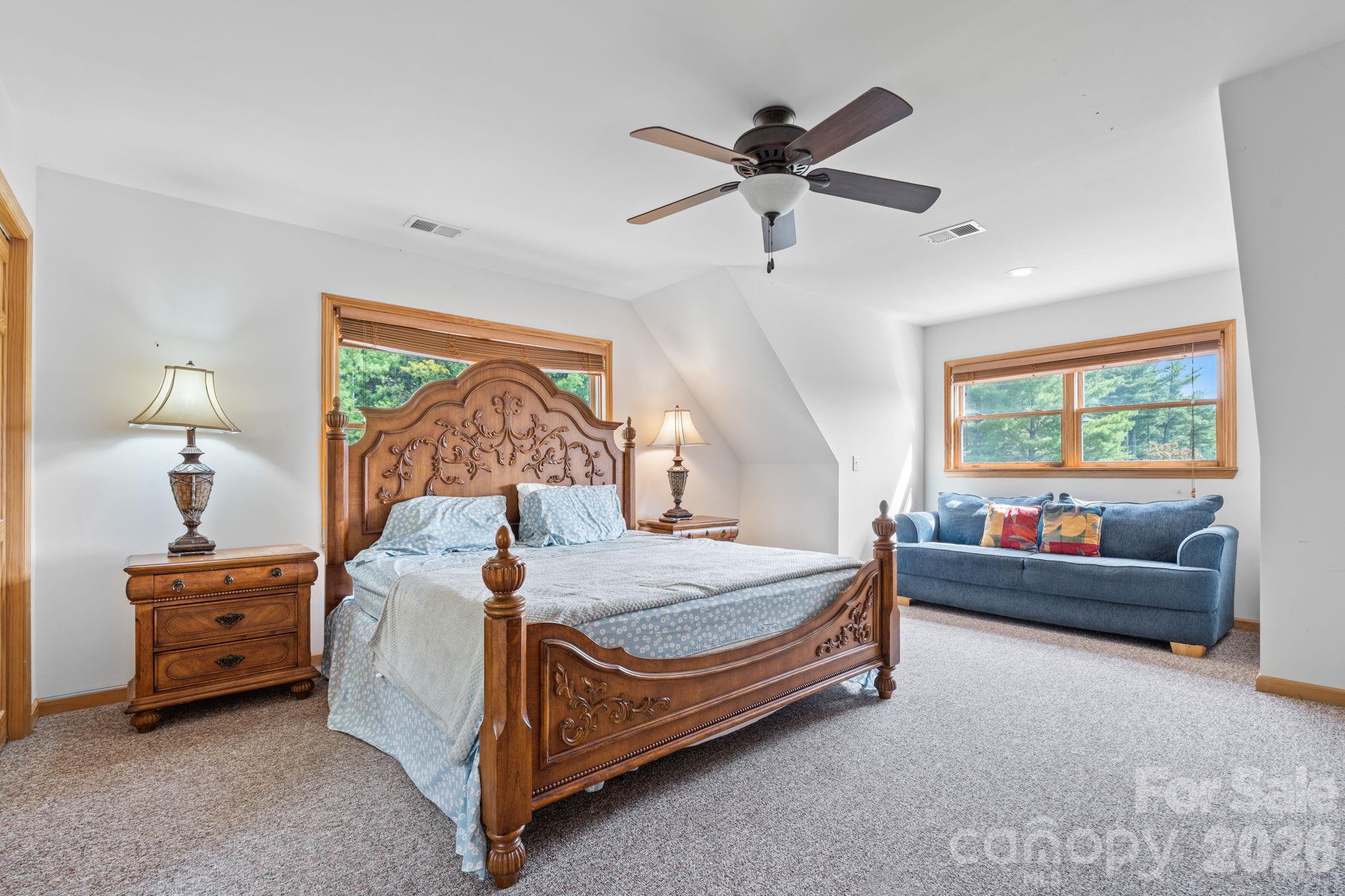 Master Bedroom - 1003 Deerwood Road, Piney Creek