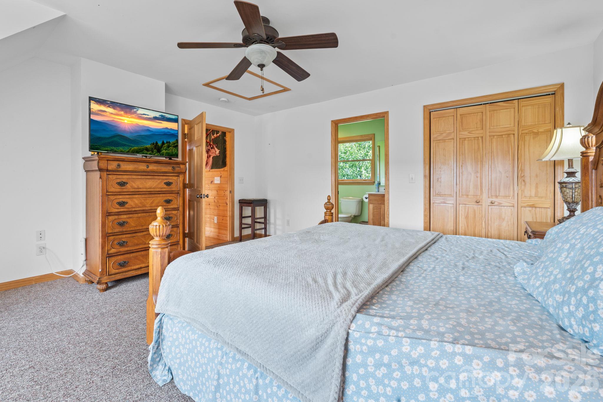 Master Bedroom - 1003 Deerwood Road, Piney Creek