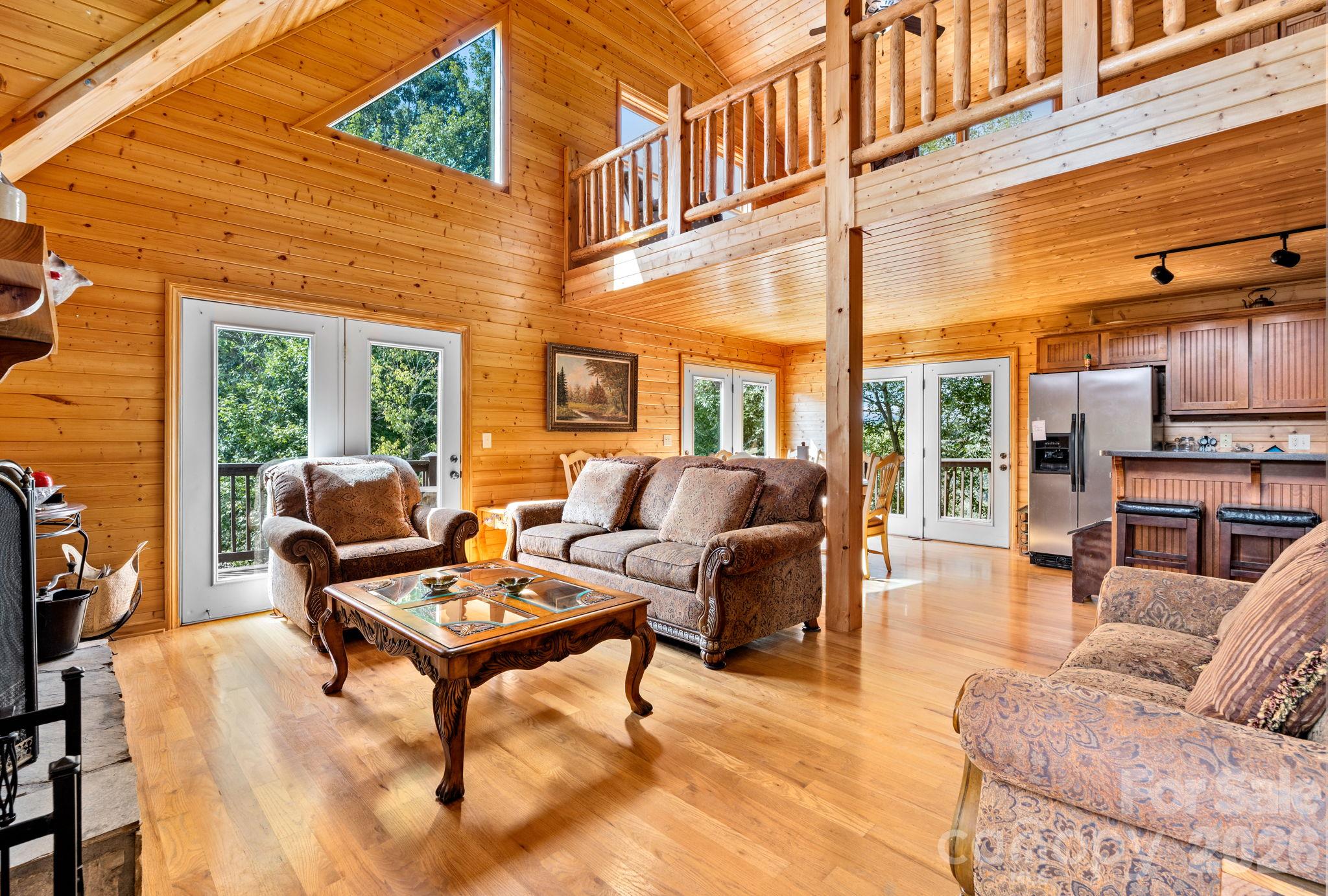 Great Room - 1003 Deerwood Road, Piney Creek