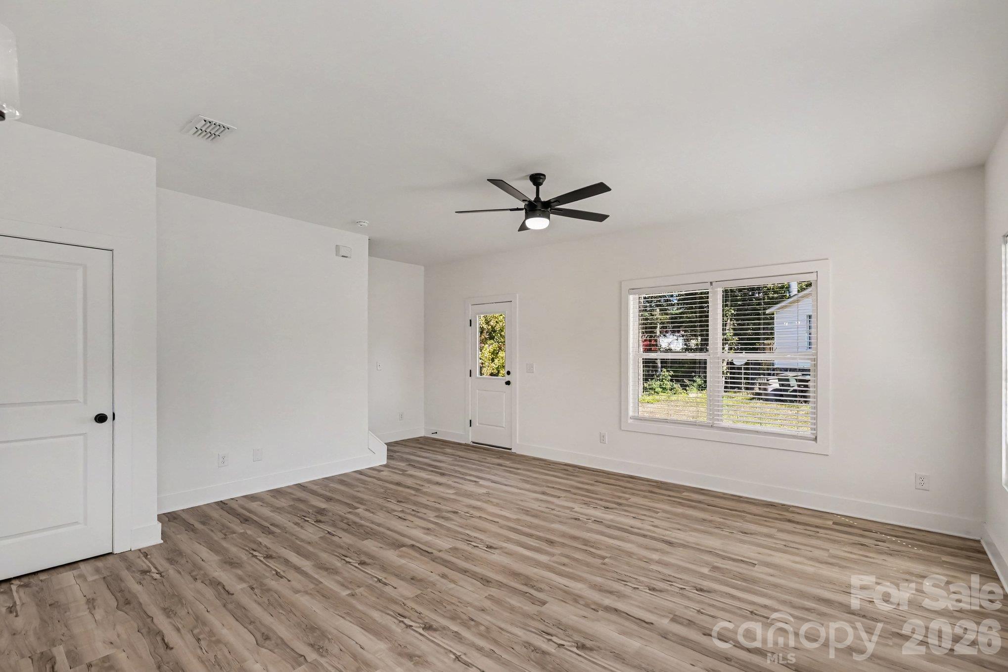 Single Family Residence at 1179 Lauren Marie Court, Gastonia, photo 3 of 23