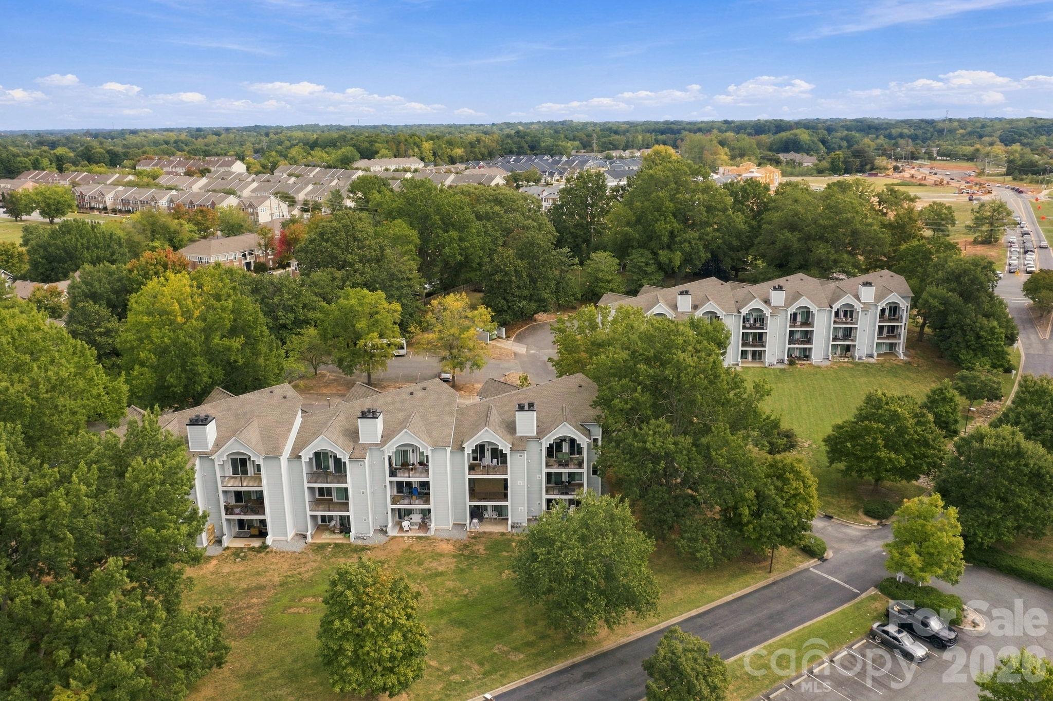 Condominium at 18809 Nautical Drive, Cornelius, photo 34 of 43