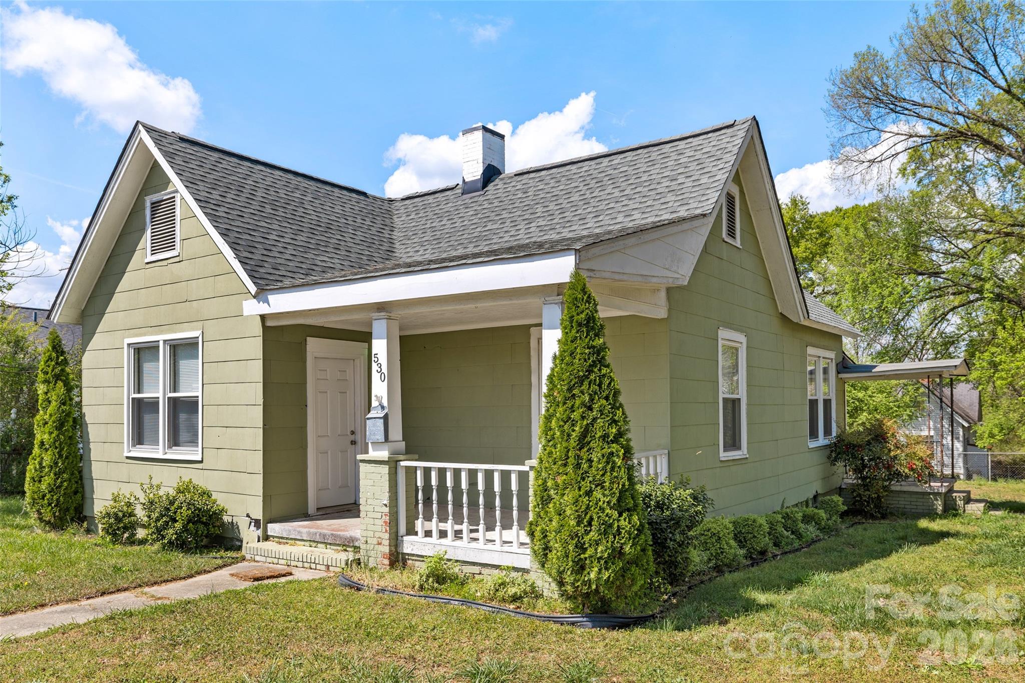 Single Family Residence at 530 Pinckney Road, Chester, photo 2 of 17
