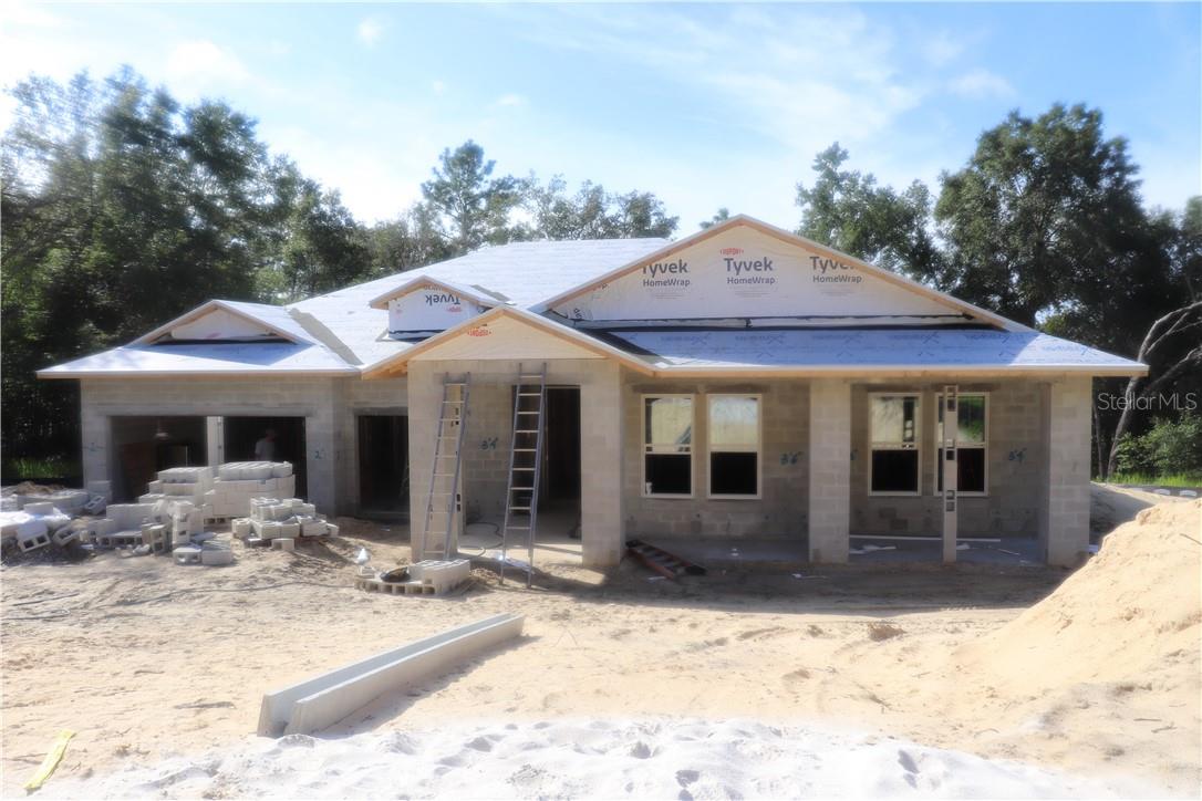 2324 W Aleuts DR, BEVERLYHILLS FL 34465