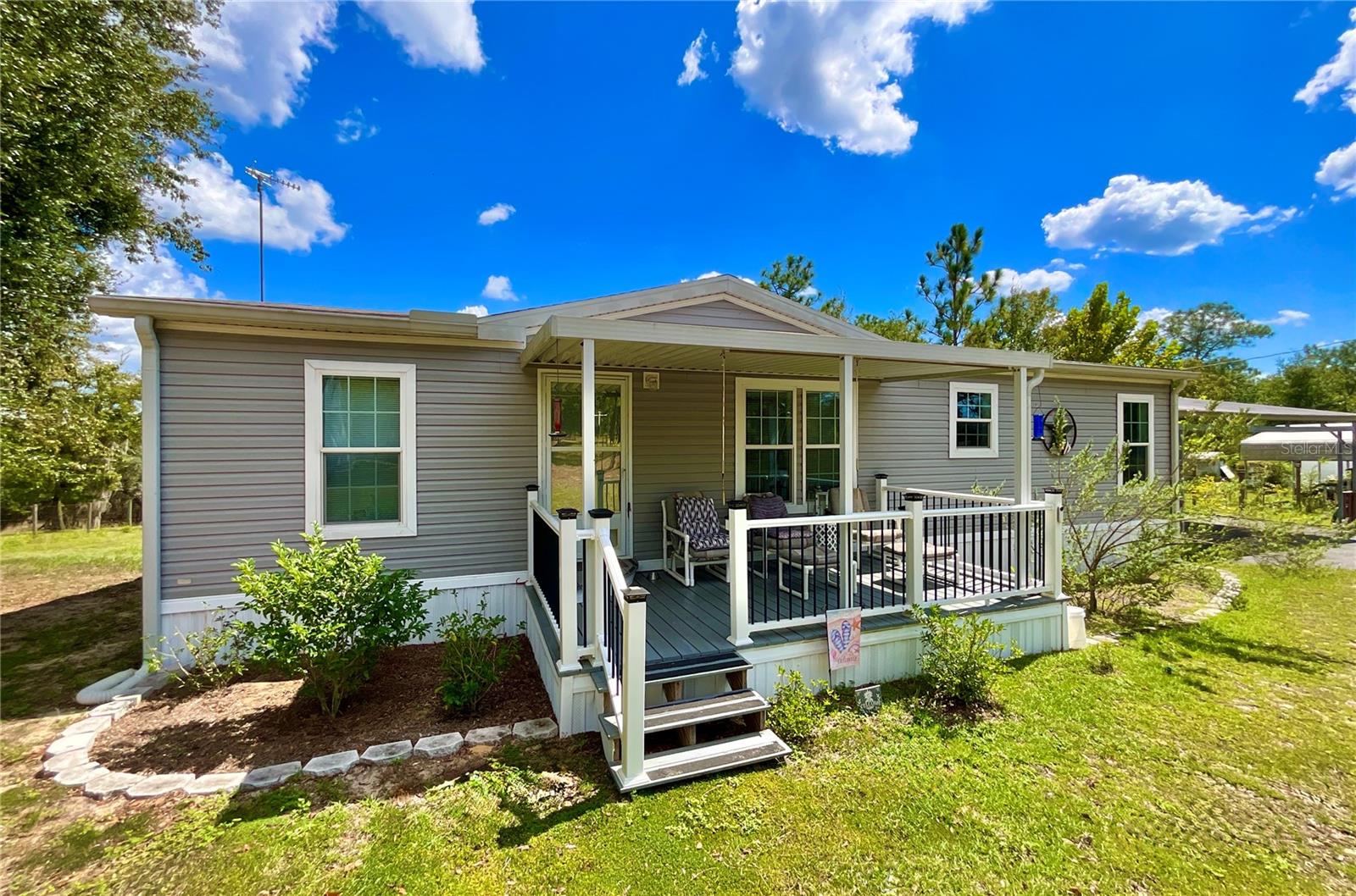104 SILVER DOLLAR DR