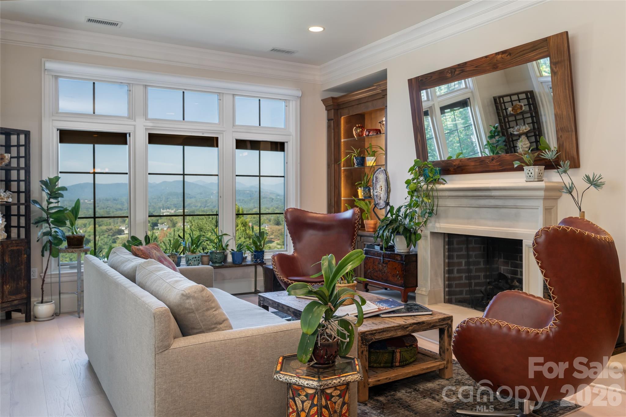 Cozy living area with gas log fireplace - 288 Macon Avenue, Asheville