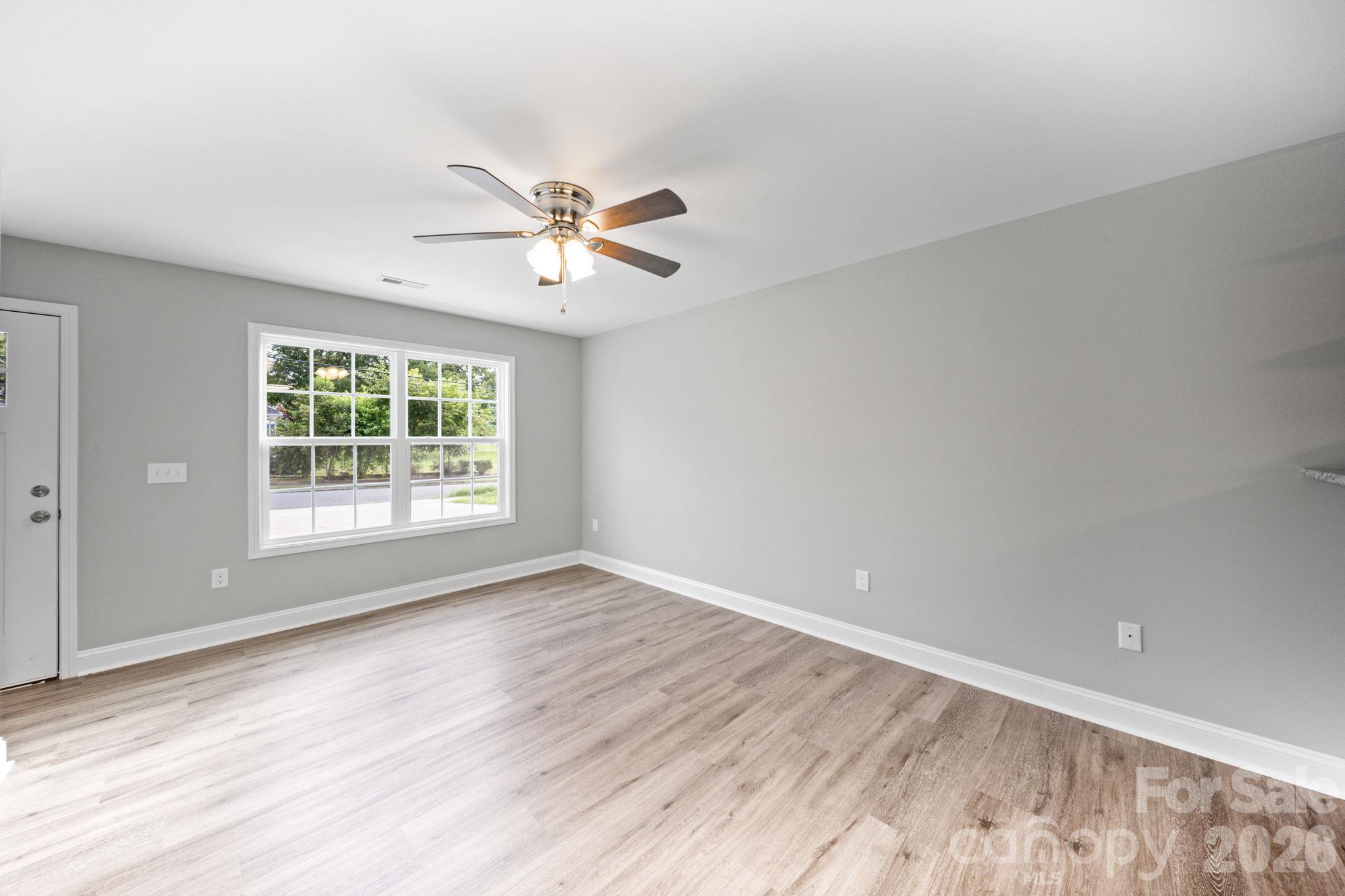 Duplex at 700 W Horah Street, Salisbury, photo 6 of 19