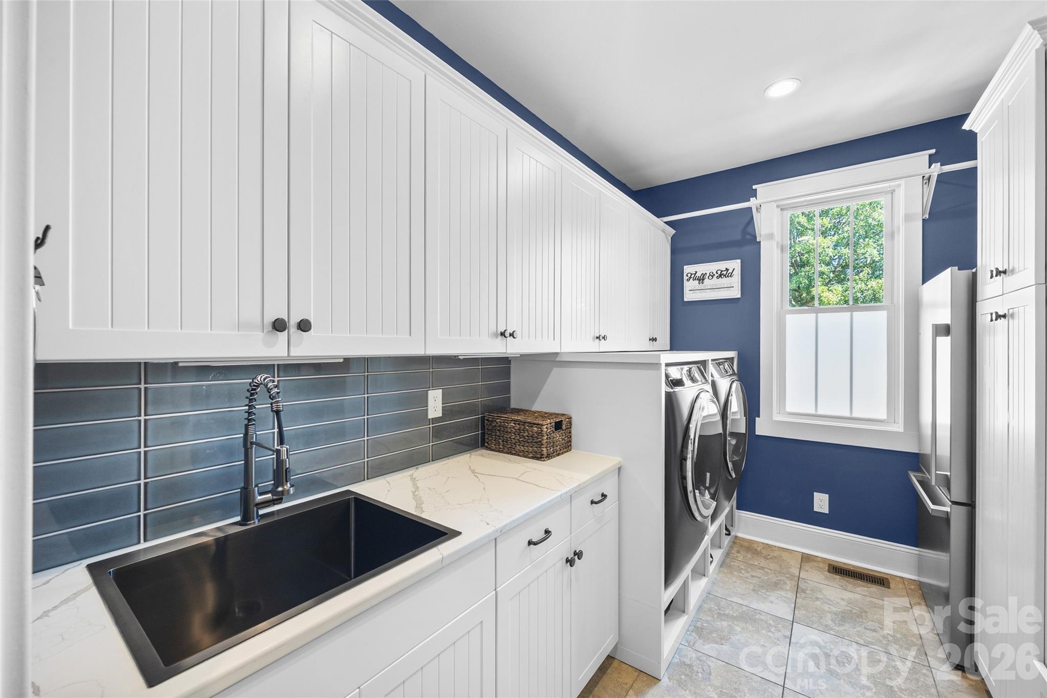 Single Family Residence at 936 Stallion Spirit Trail, Clover, photo 12 of 47