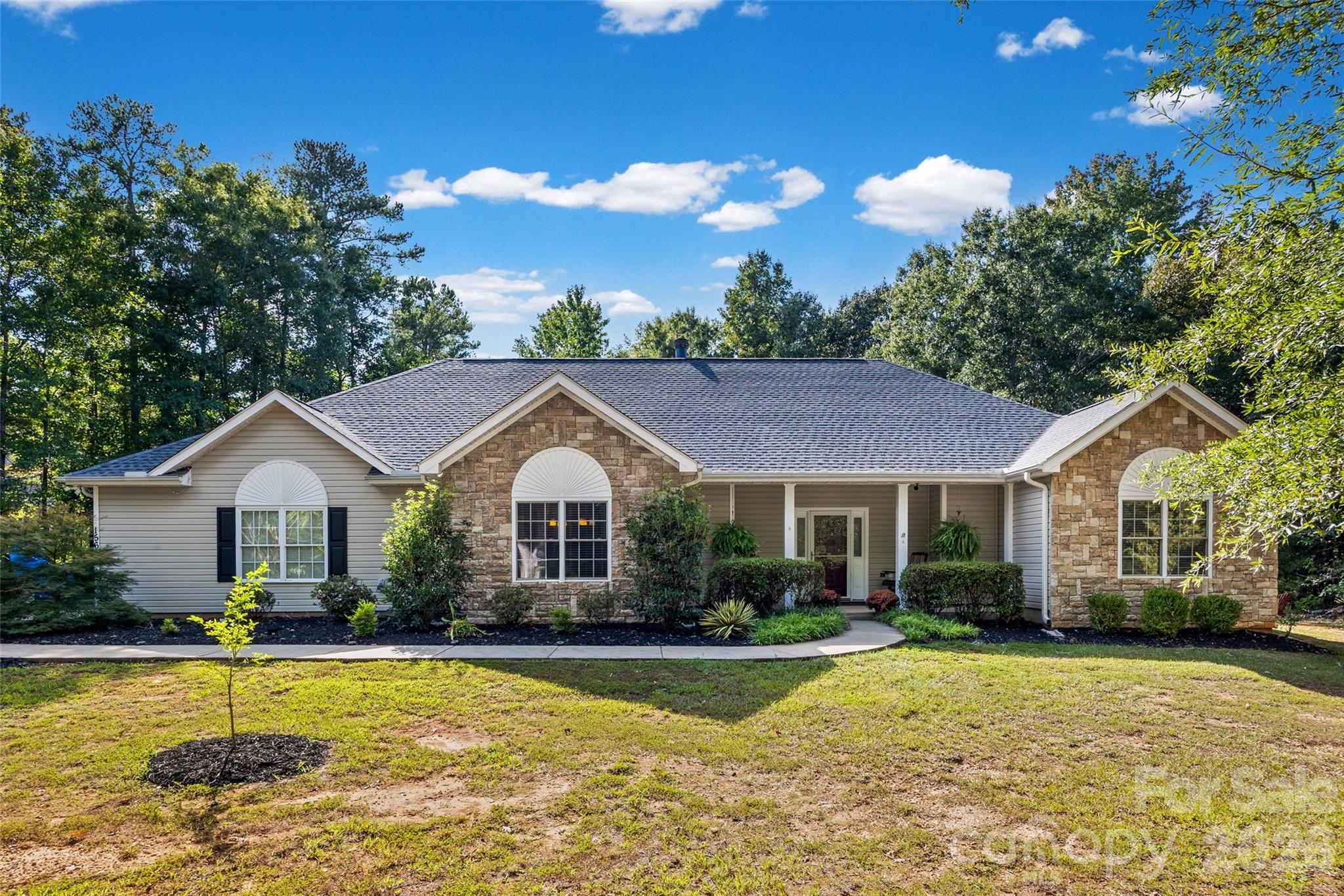 1566 Dirt Road