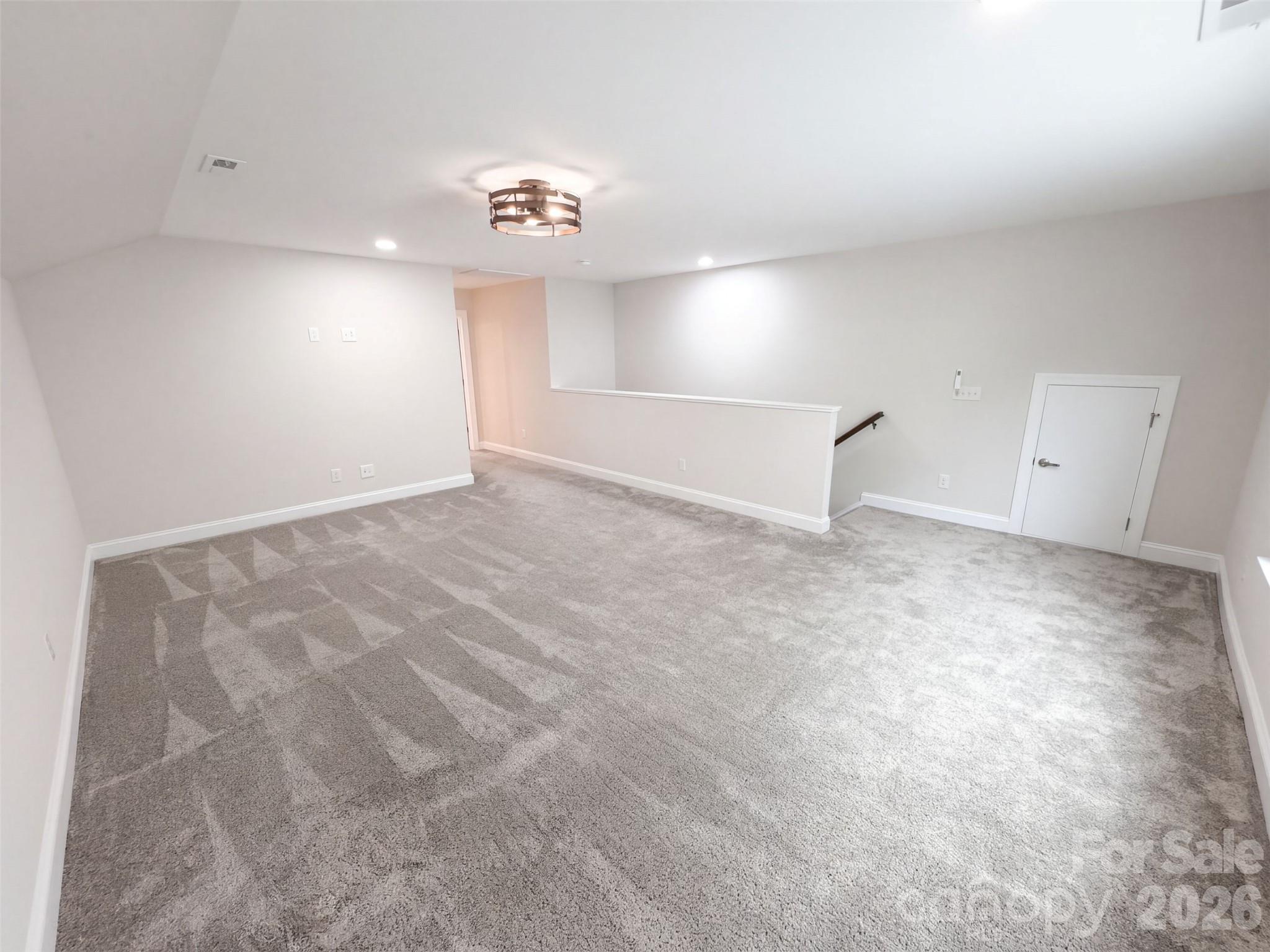 Single Family Residence at 6109 Balham Court, Charlotte, photo 14 of 33