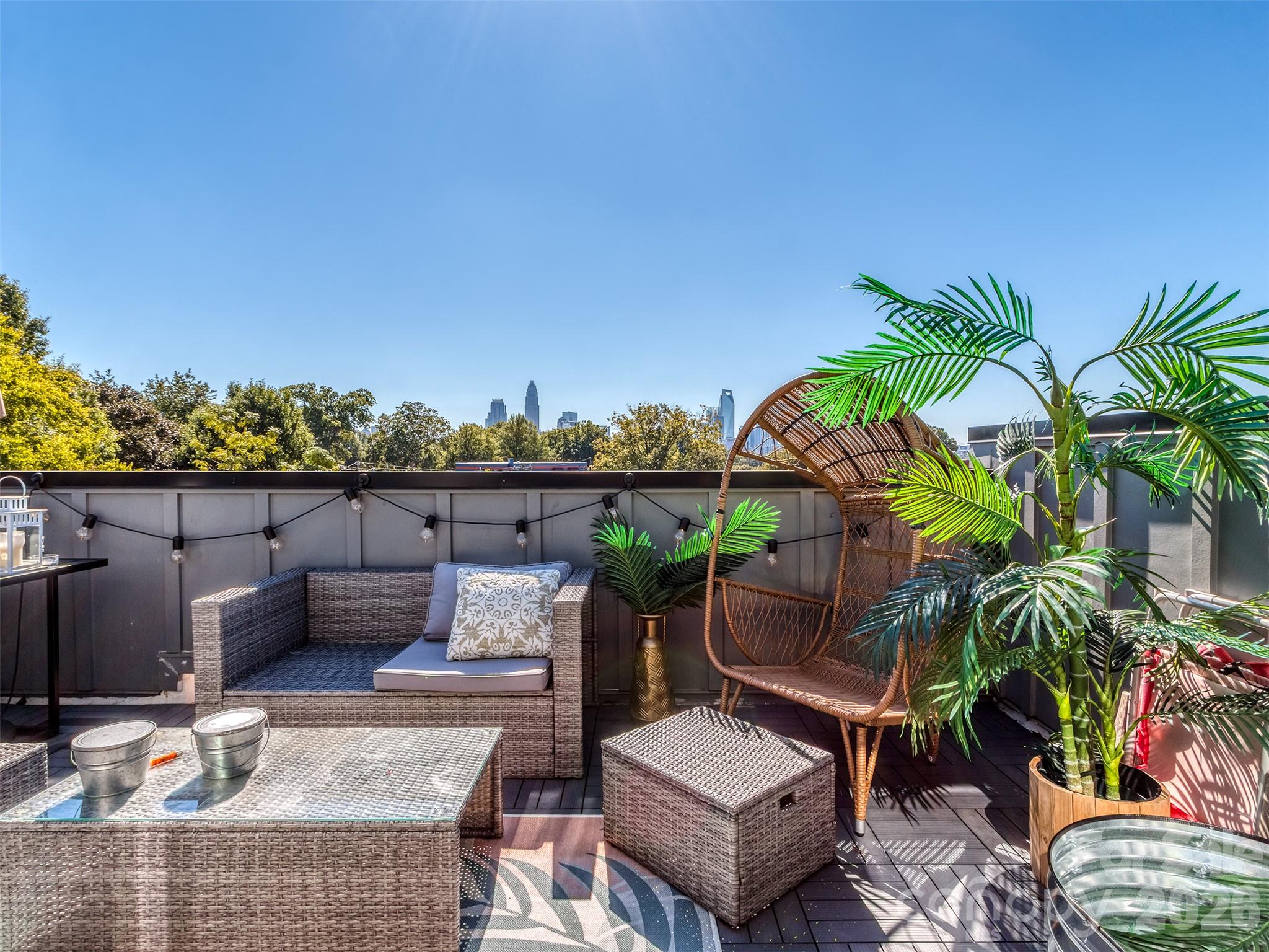 Photos are of 1919 West Trade and are Representative of the Other 3 Properties in This Offering. - 1919 W Trade Street, Charlotte