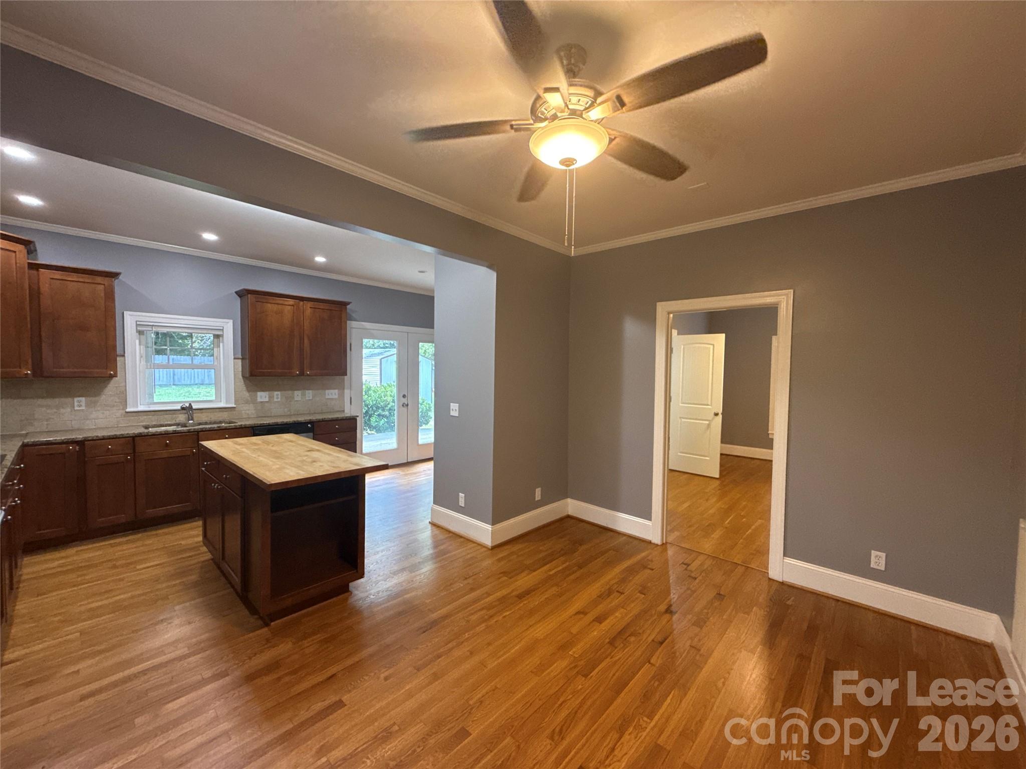 Single Family Residence at 11103 Walters Street, Huntersville, photo 7 of 24