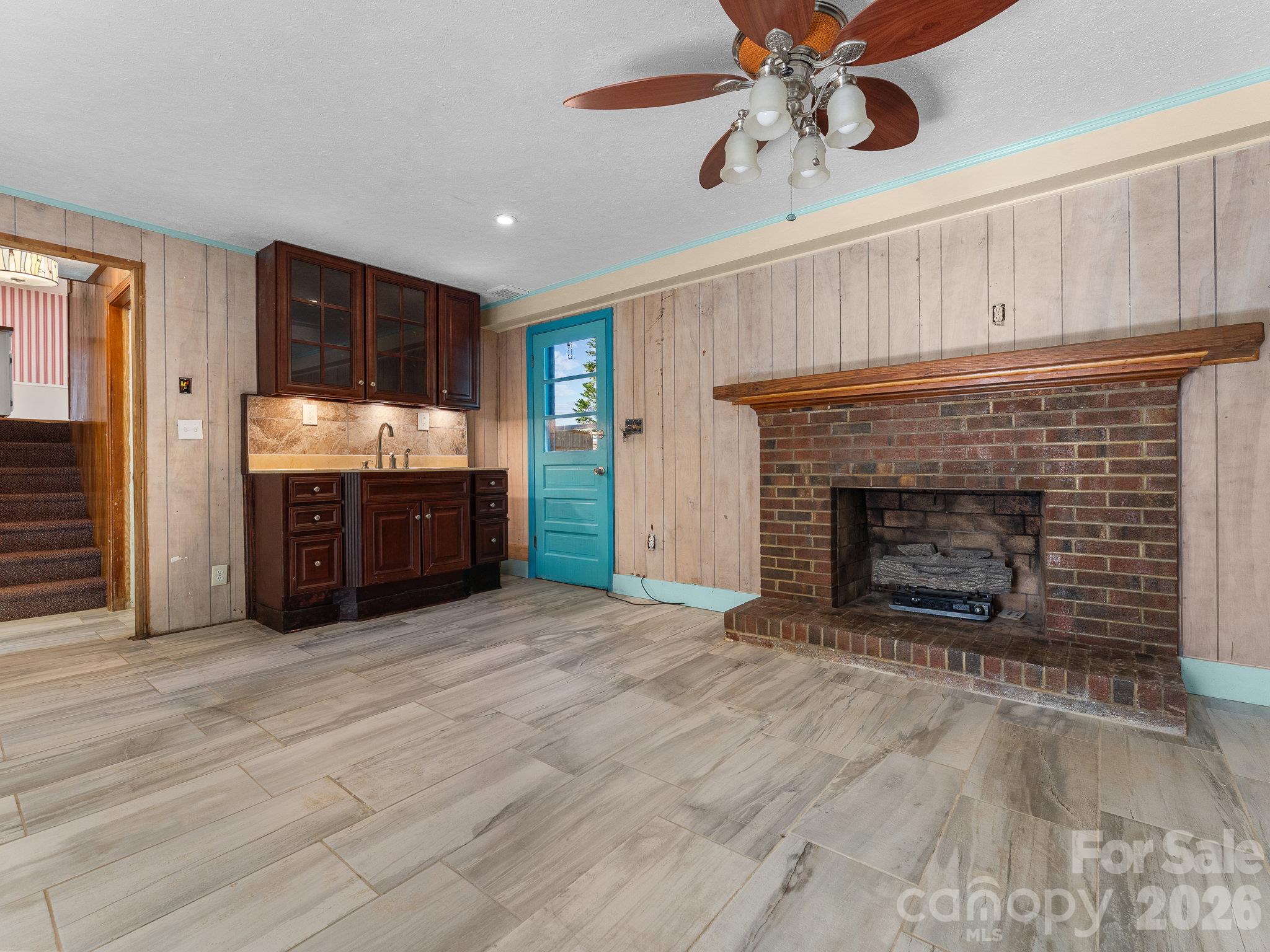 Single Family Residence at 87 Underhill Road, Hendersonville, photo 31 of 48