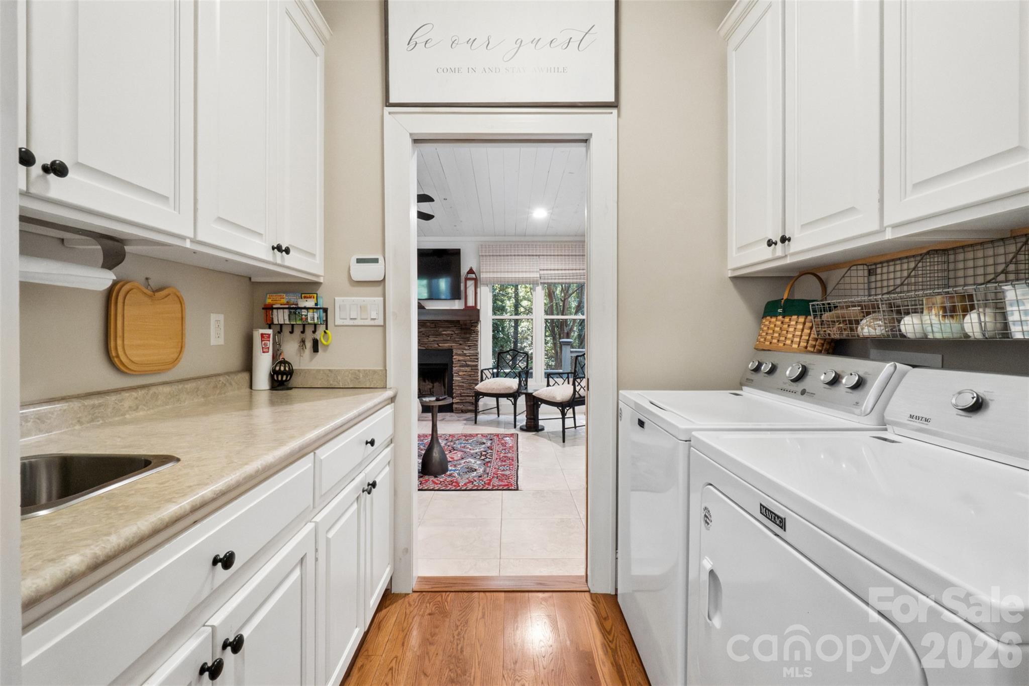 Single Family Residence at 179 Lakeview Pass, Rockingham, photo 23 of 46
