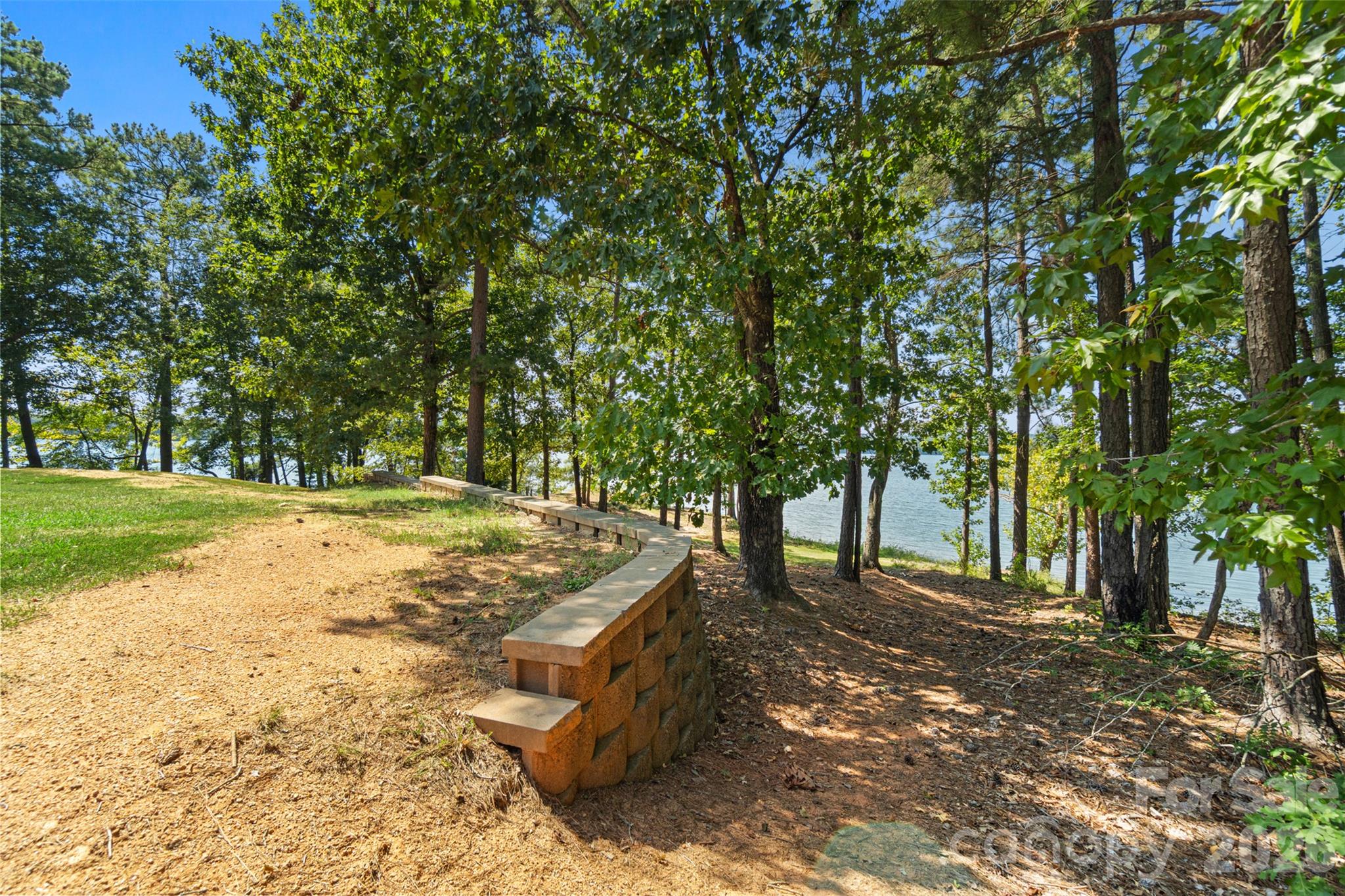 Single Family Residence at 179 Lakeview Pass, Rockingham, photo 45 of 46