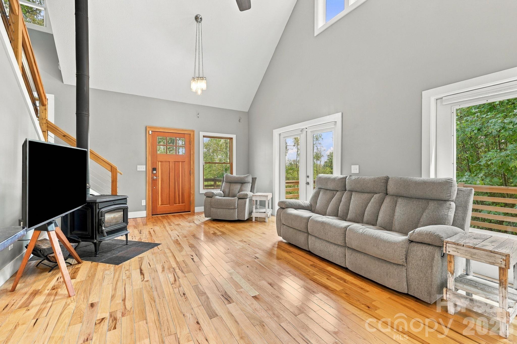 Single Family Residence at 15 Shytle Lane, Fletcher, photo 5 of 40