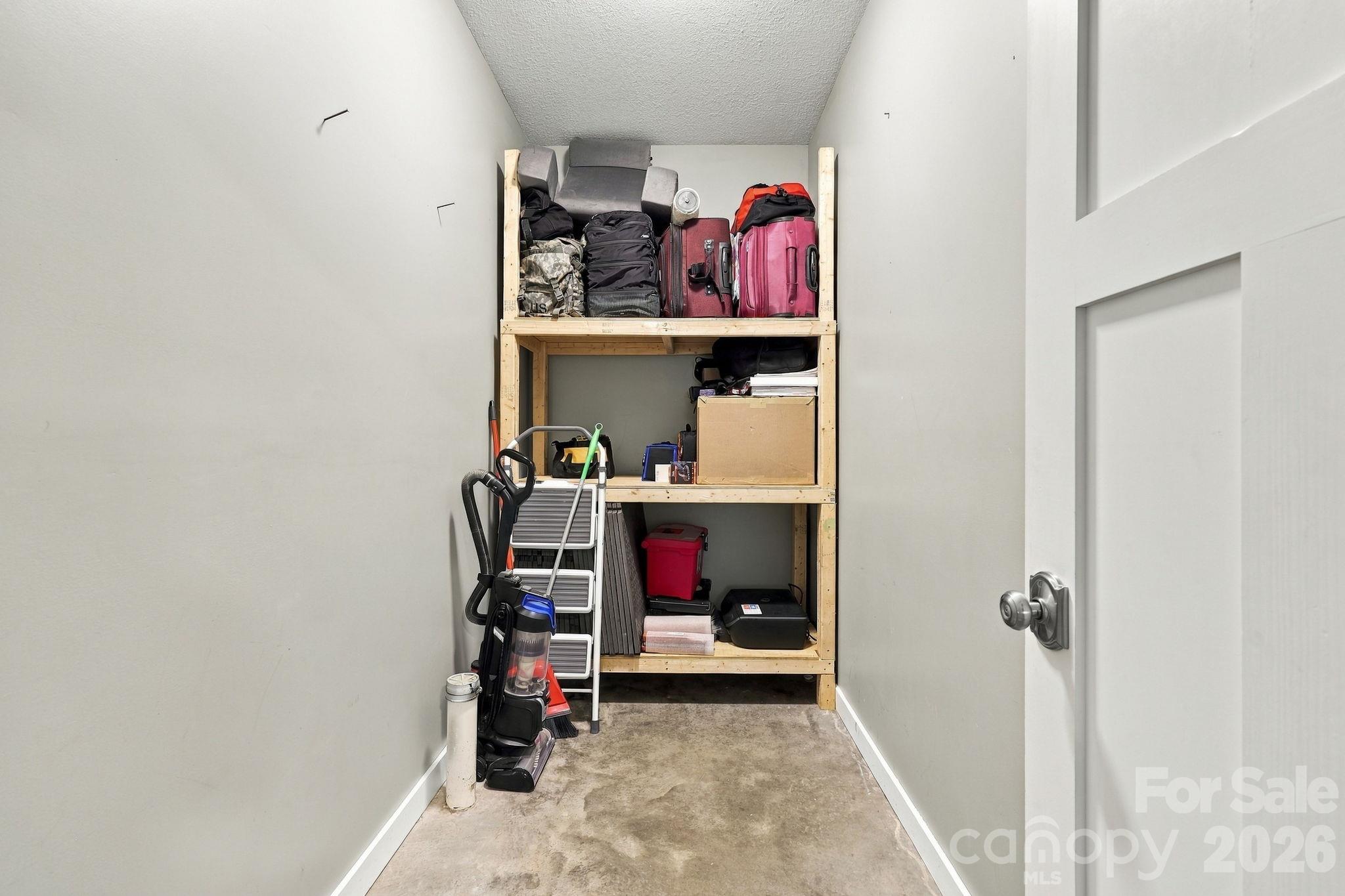 Single Family Residence at 15 Shytle Lane, Fletcher, photo 26 of 40