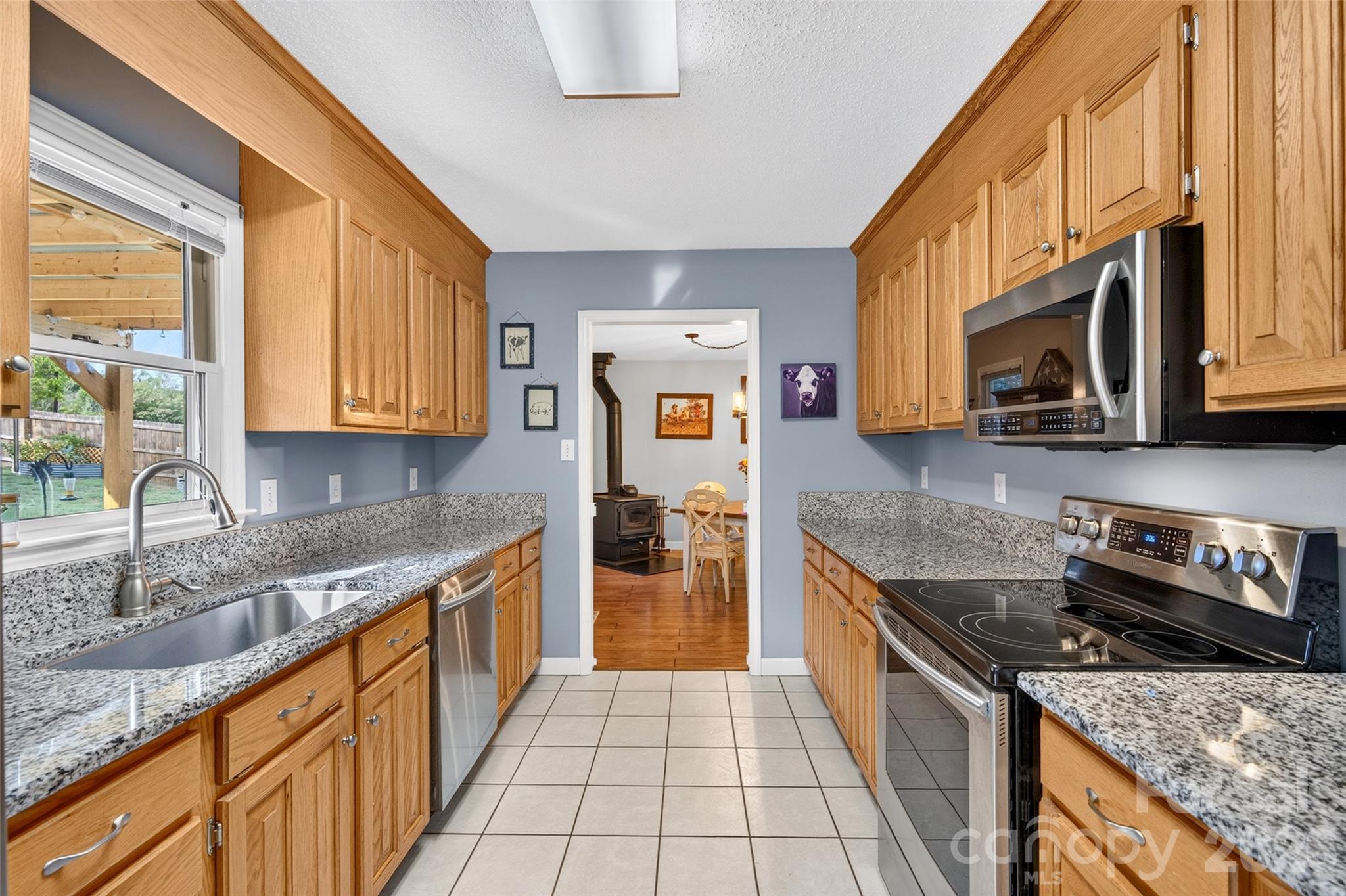 Single Family Residence at 135 Rumple Hill Drive, Statesville, photo 14 of 40