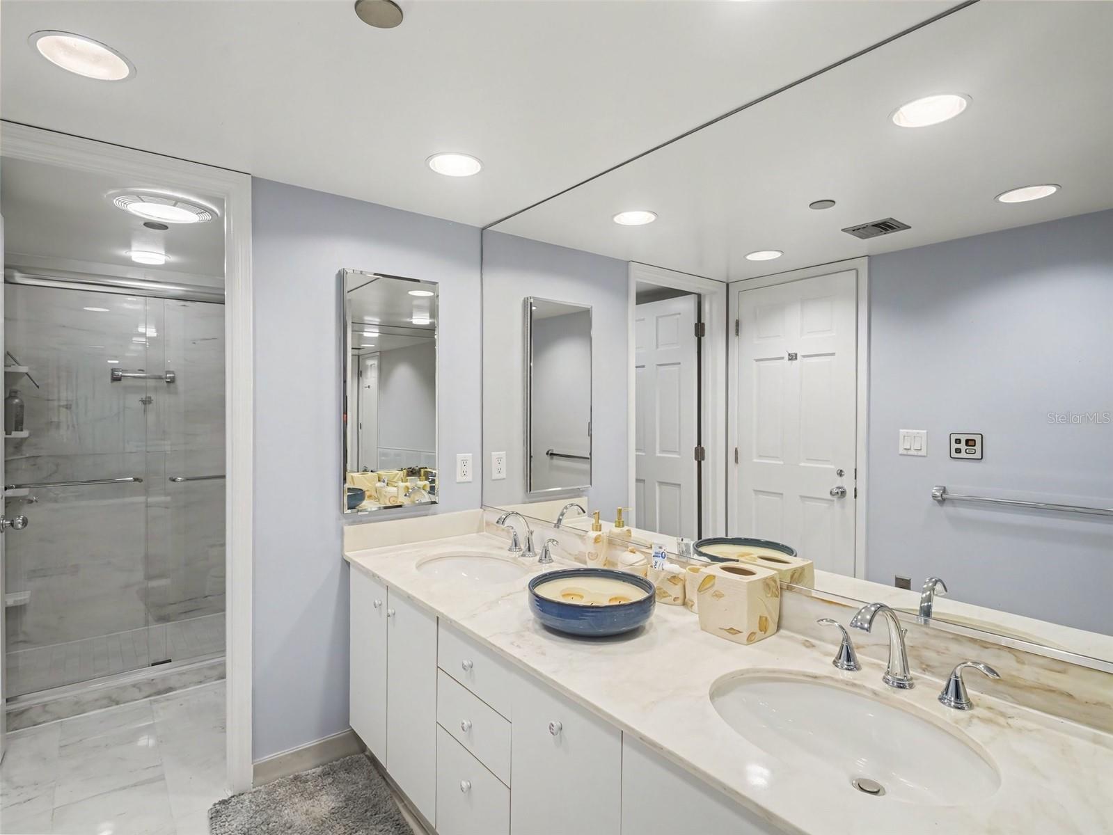 Primary Bath with Shower - 775 LONGBOAT CLUB RD #401, LONGBOAT KEY