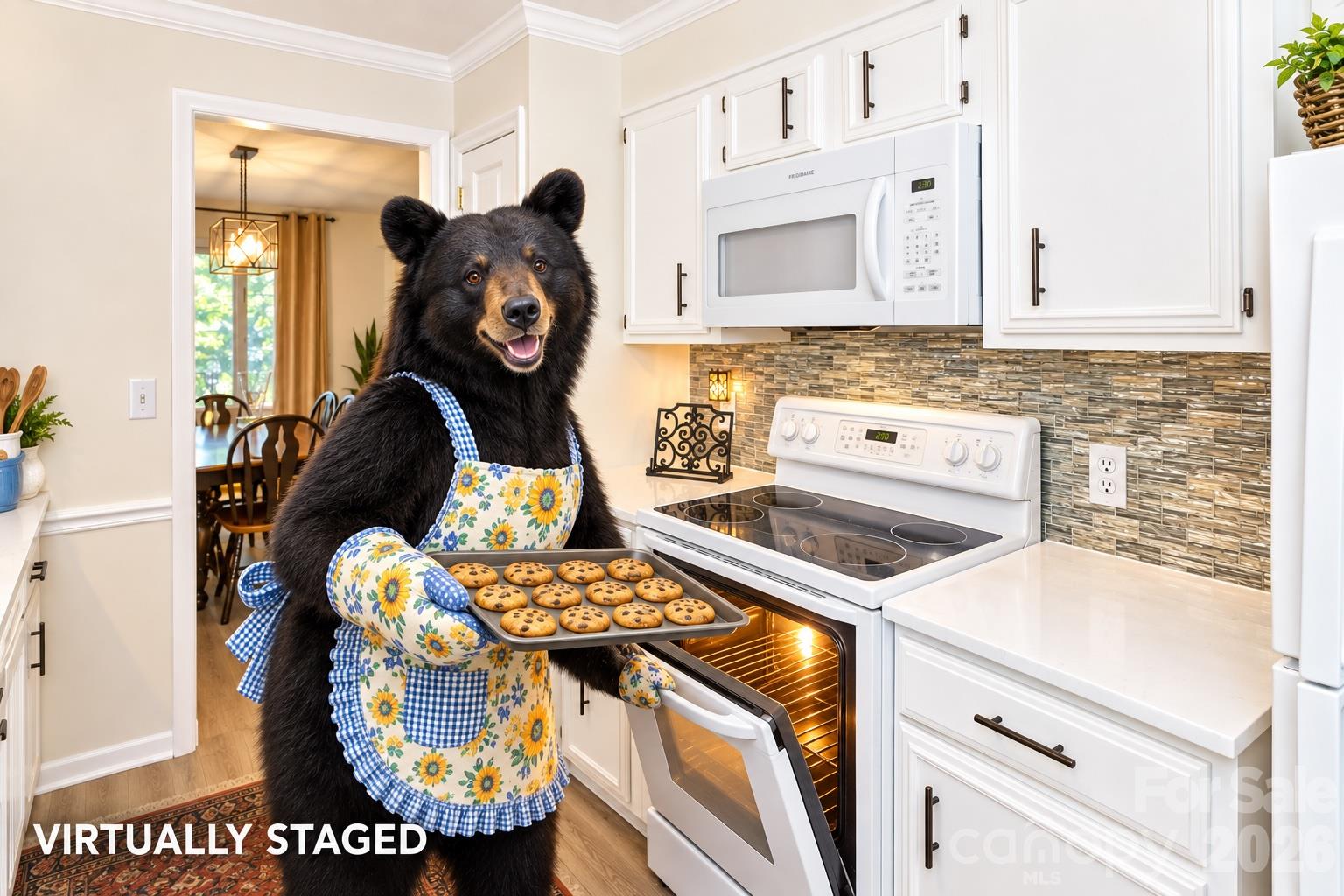 Virtual resident. Freshly renovated kitchen - 503 Crowfields Lane, Asheville