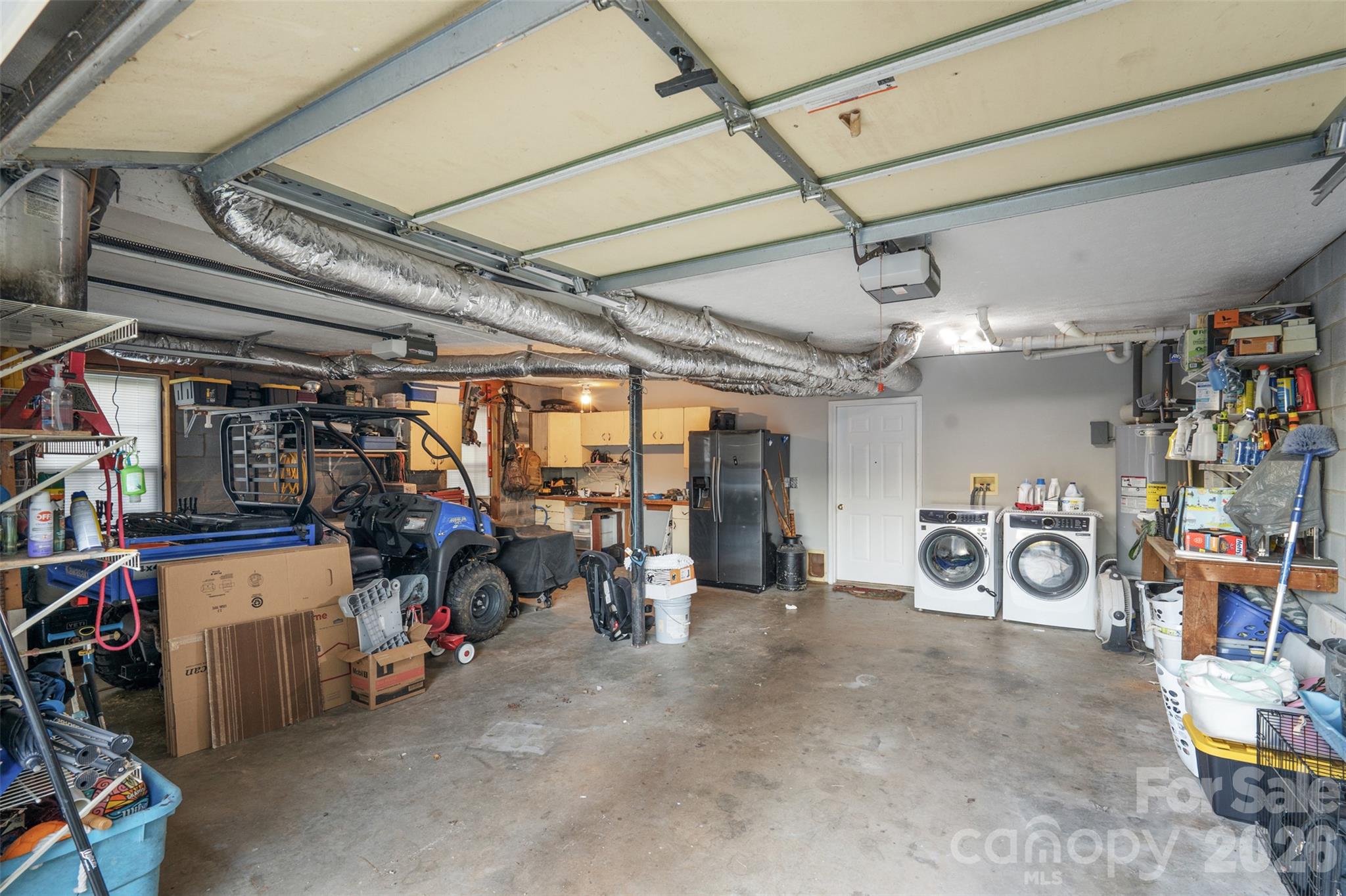 Garage - 1500 Ivy Lane, Valdese