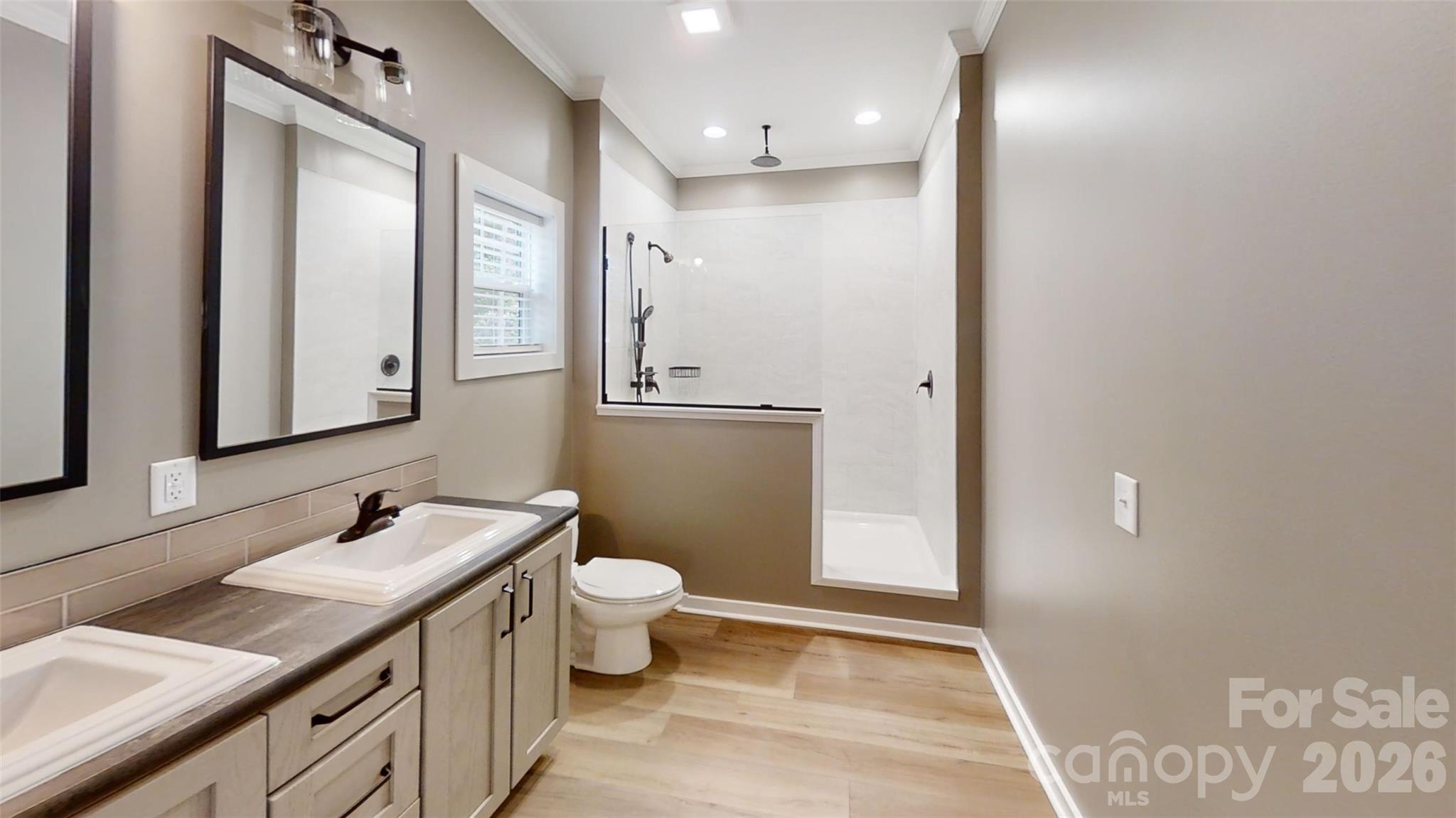Master Bath - 101 Riverhills Lane, Morganton