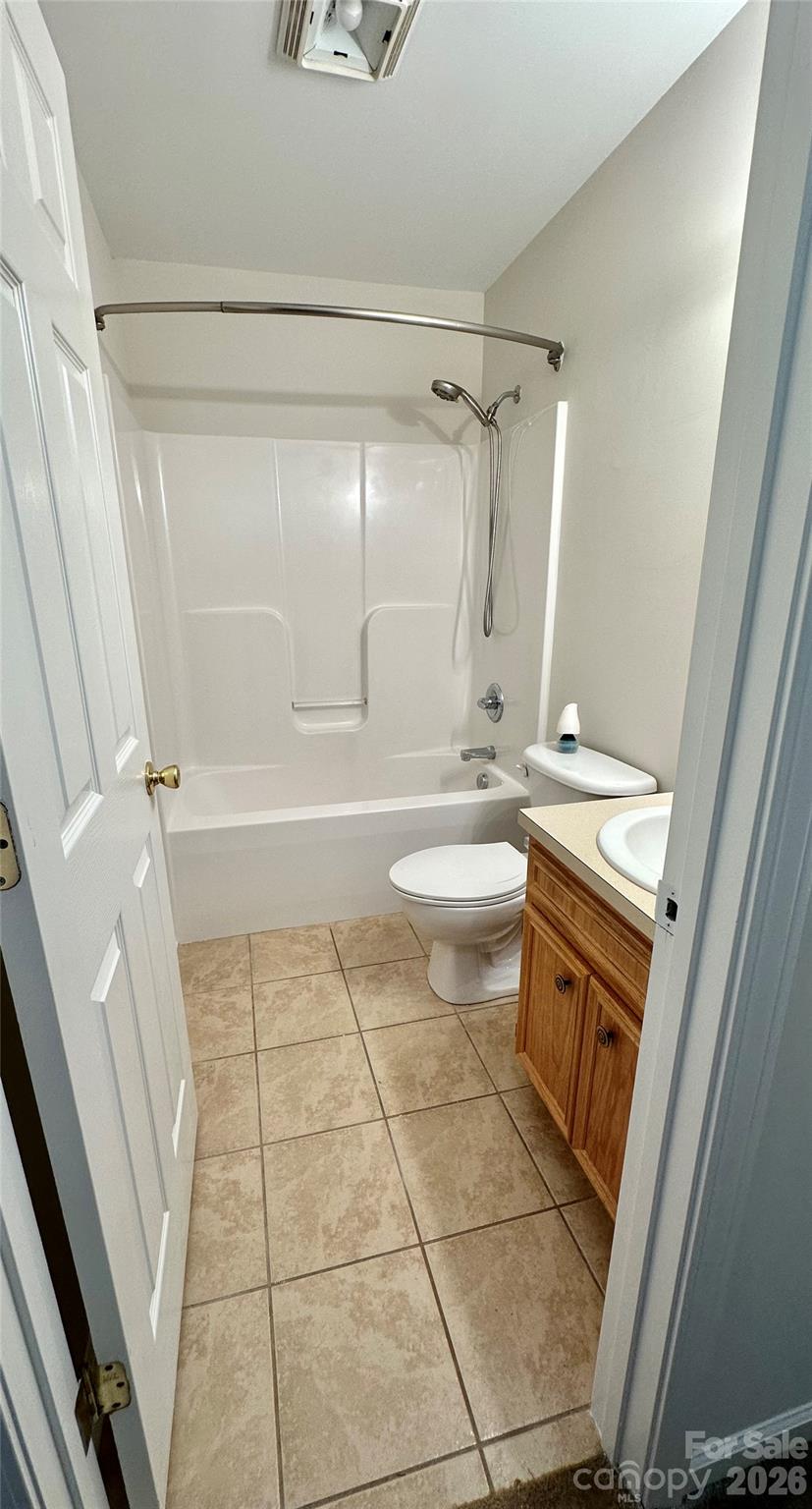 Primary bathroom - 111 Dundee Court, Maiden