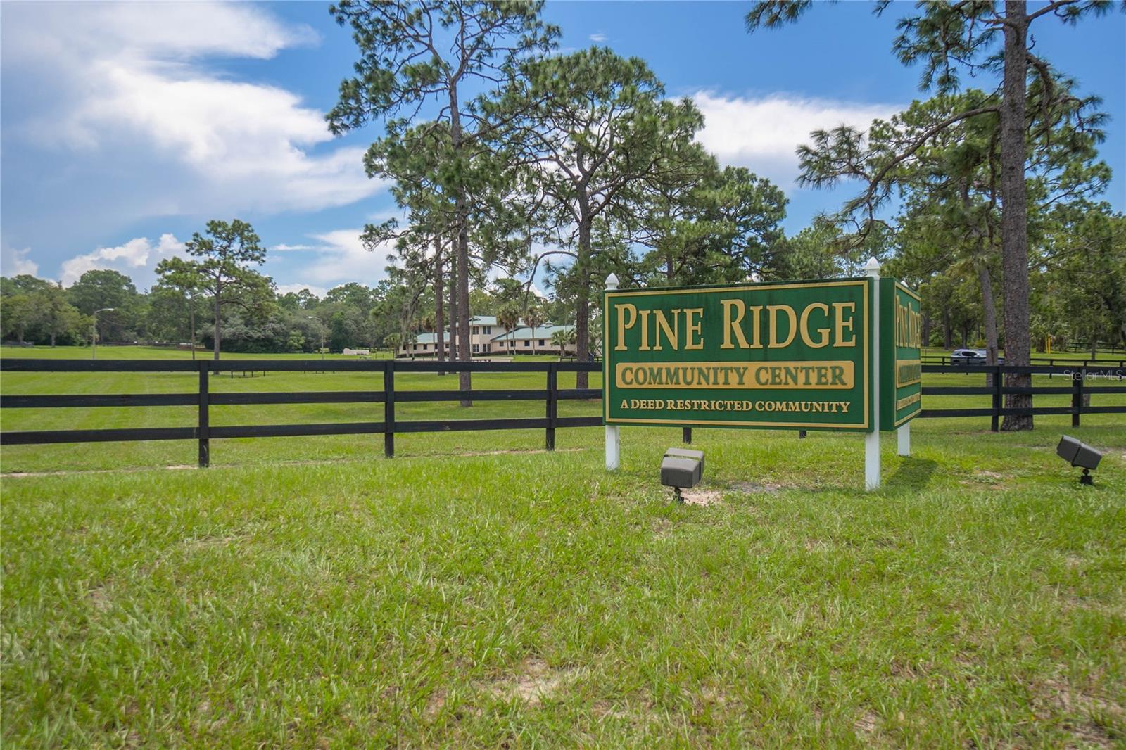 Pine Ridge Community - 3856 W Birds Nest DR, BEVERLYHILLS FL 34465, Beverly Hills