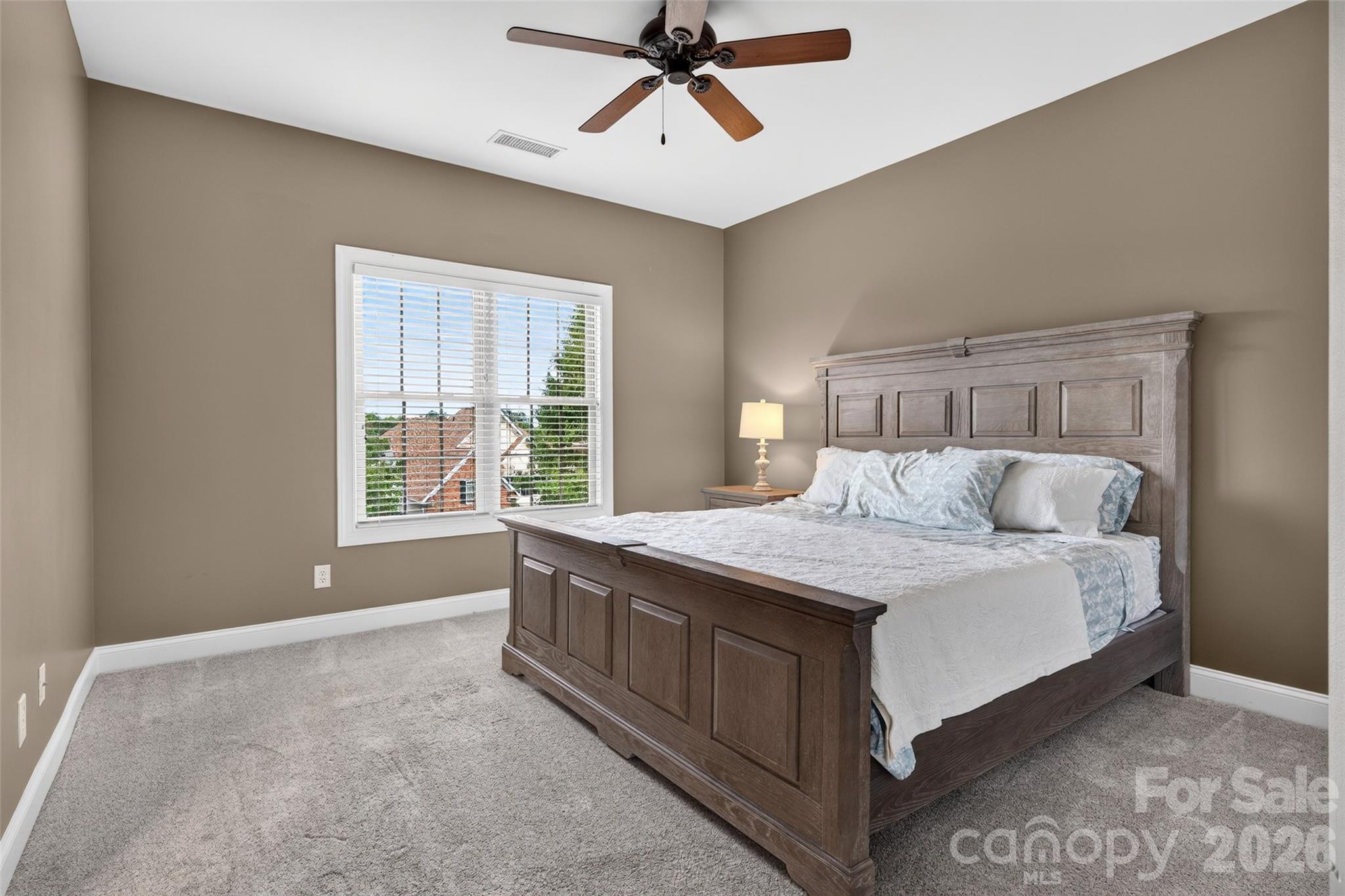 Secondary bedroom with ensuite bathroom. - 3941 Grovesner Street, Harrisburg