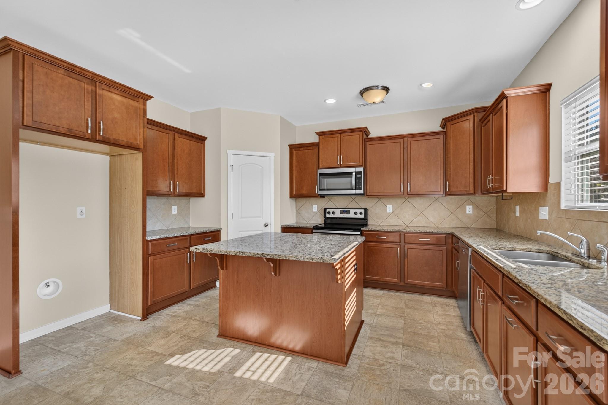 Single Family Residence at 1328 Shaw Avenue, Rock Hill, photo 13 of 47