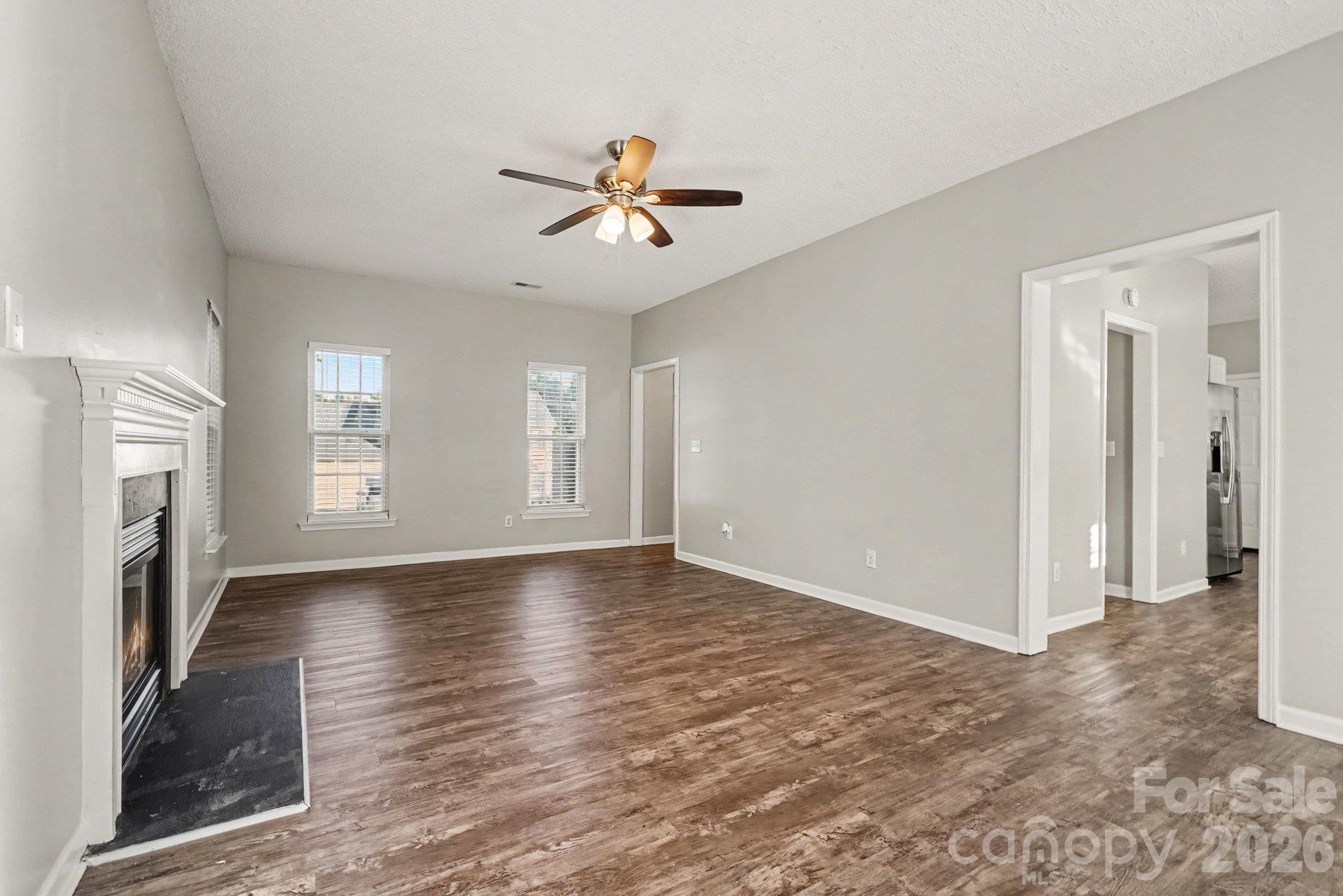 Single Family Residence at 1009 Sandy Point Drive SW, Concord, photo 3 of 17