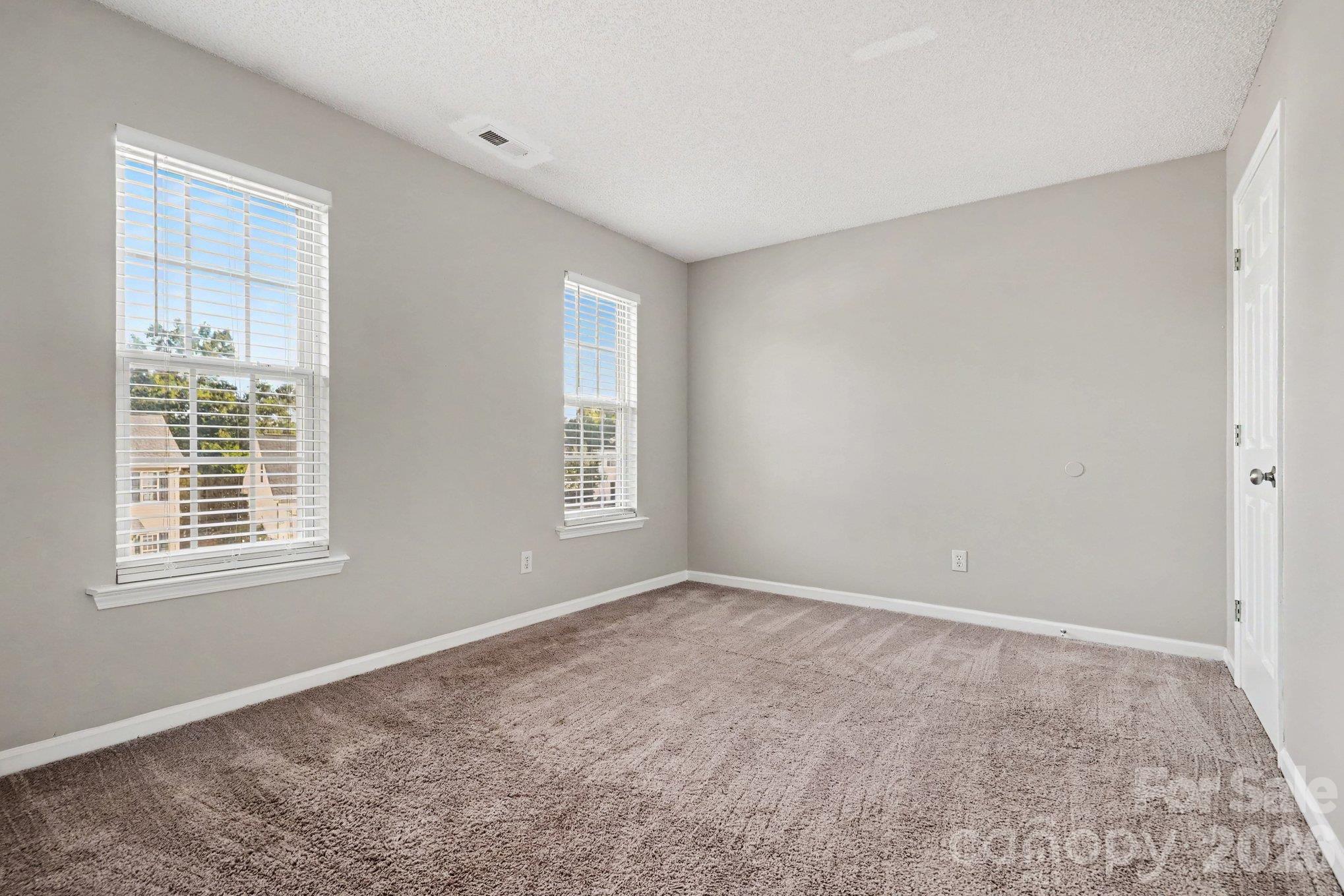 Single Family Residence at 1009 Sandy Point Drive SW, Concord, photo 11 of 17