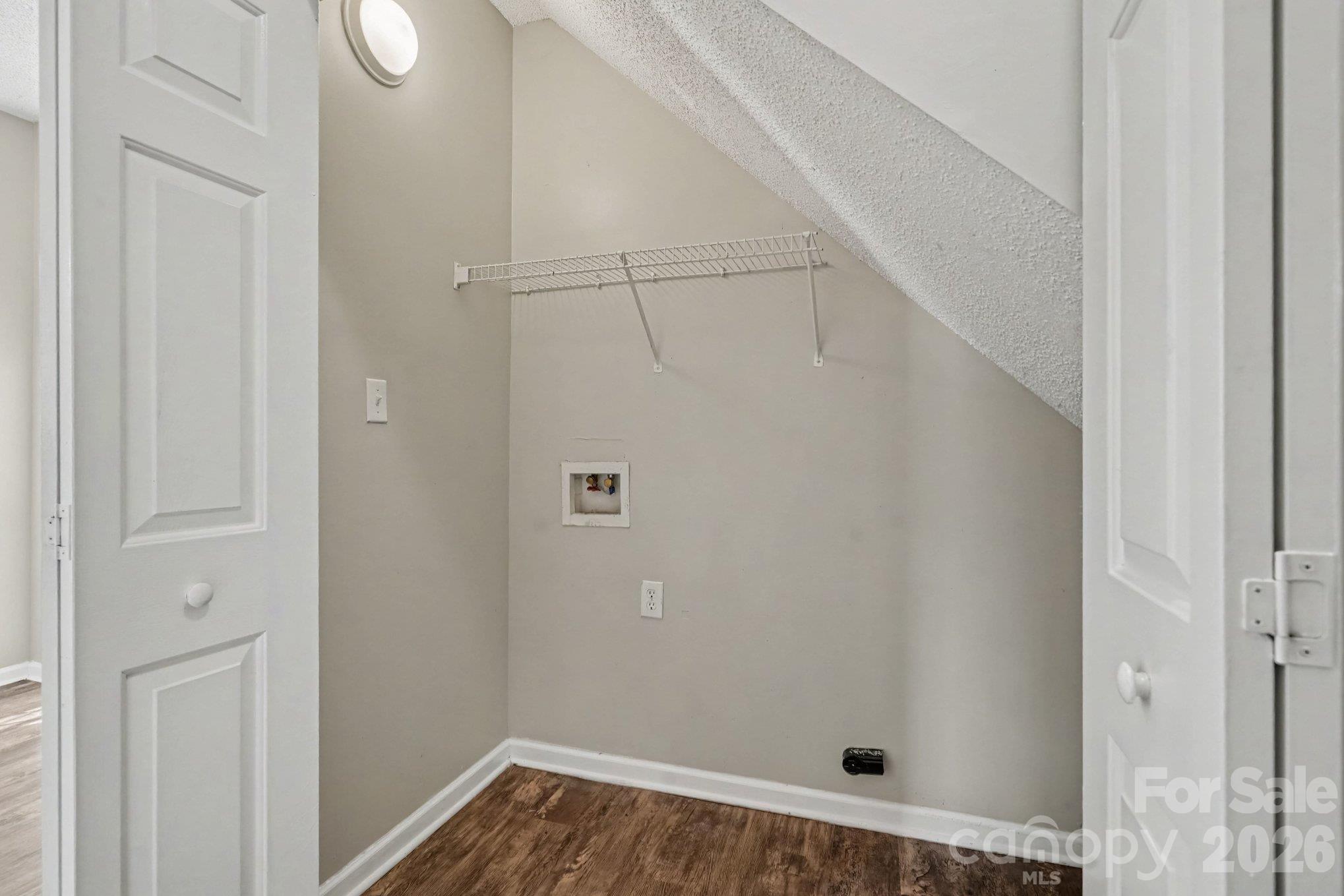 Single Family Residence at 1009 Sandy Point Drive SW, Concord, photo 12 of 17
