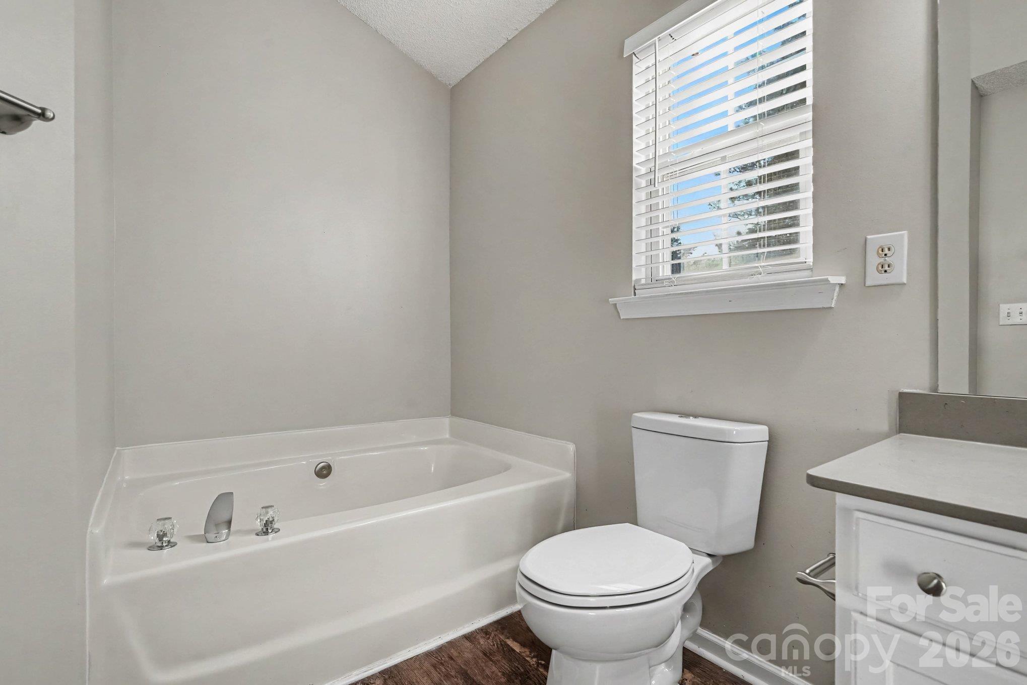 Single Family Residence at 1009 Sandy Point Drive SW, Concord, photo 15 of 17