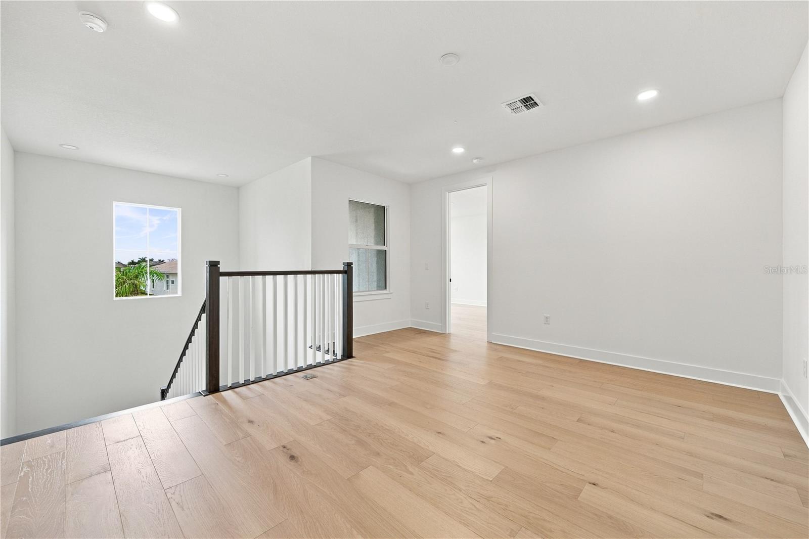 Single Family Residence at 17805 PALMISTE DR, BRADENTON, photo 24 of 55