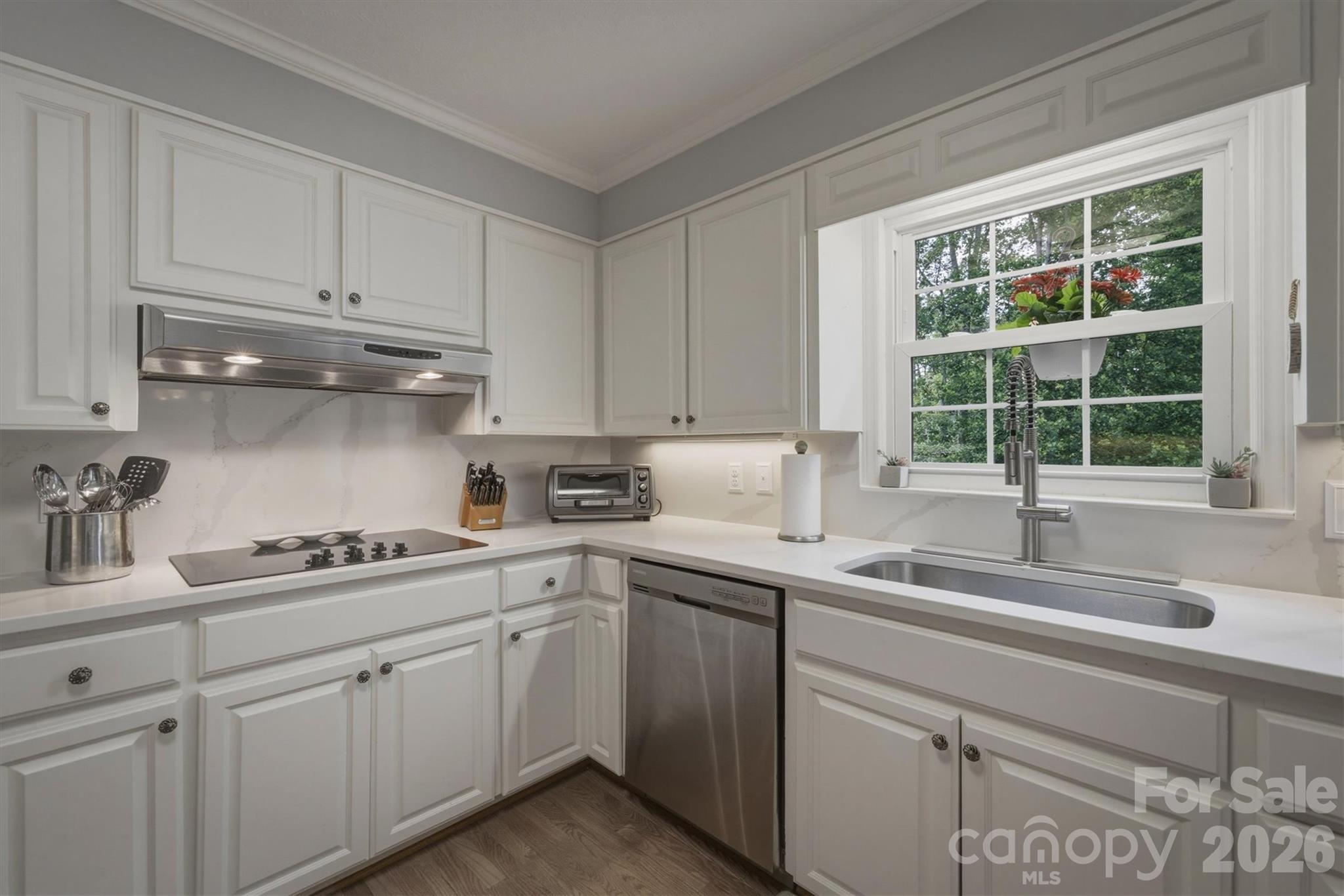 Single Family Residence at 103 Wedgewood Court, Morganton, photo 10 of 44