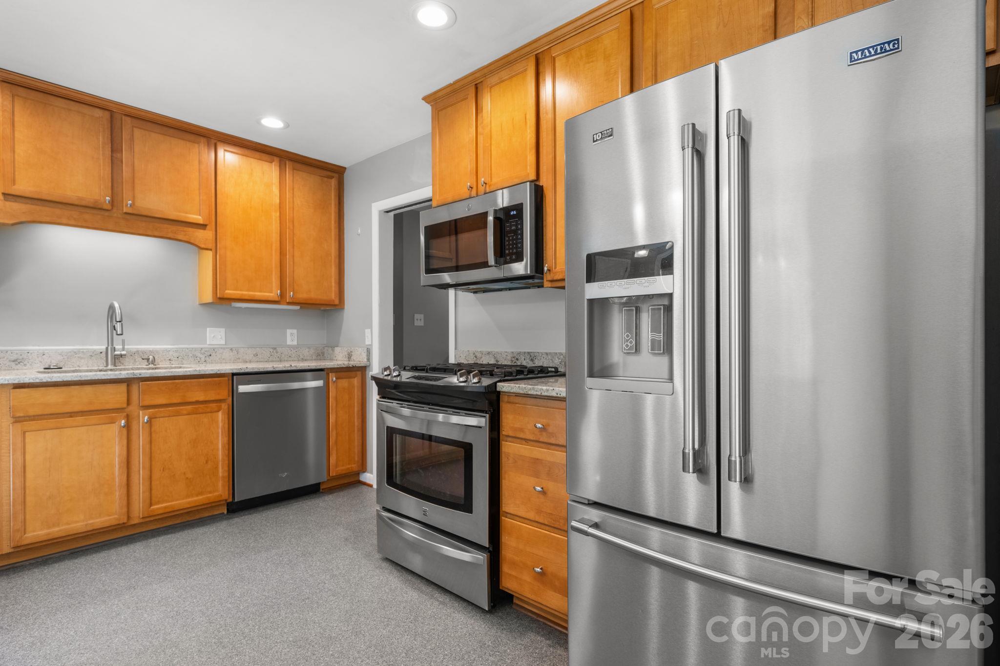 Single Family Residence at 267 25th Avenue NW, Hickory, photo 10 of 46