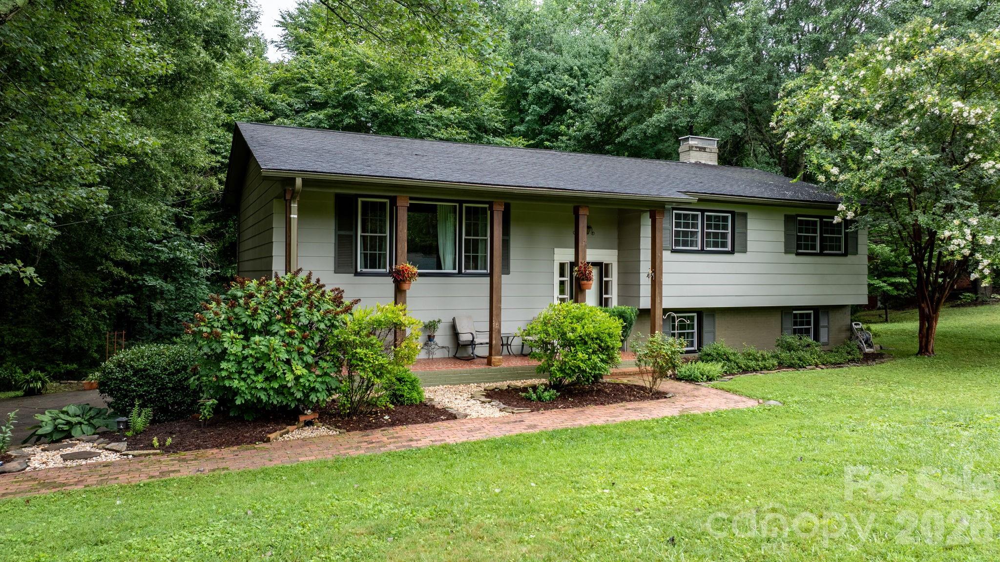 Single Family Residence at 267 25th Avenue NW, Hickory, photo 35 of 46
